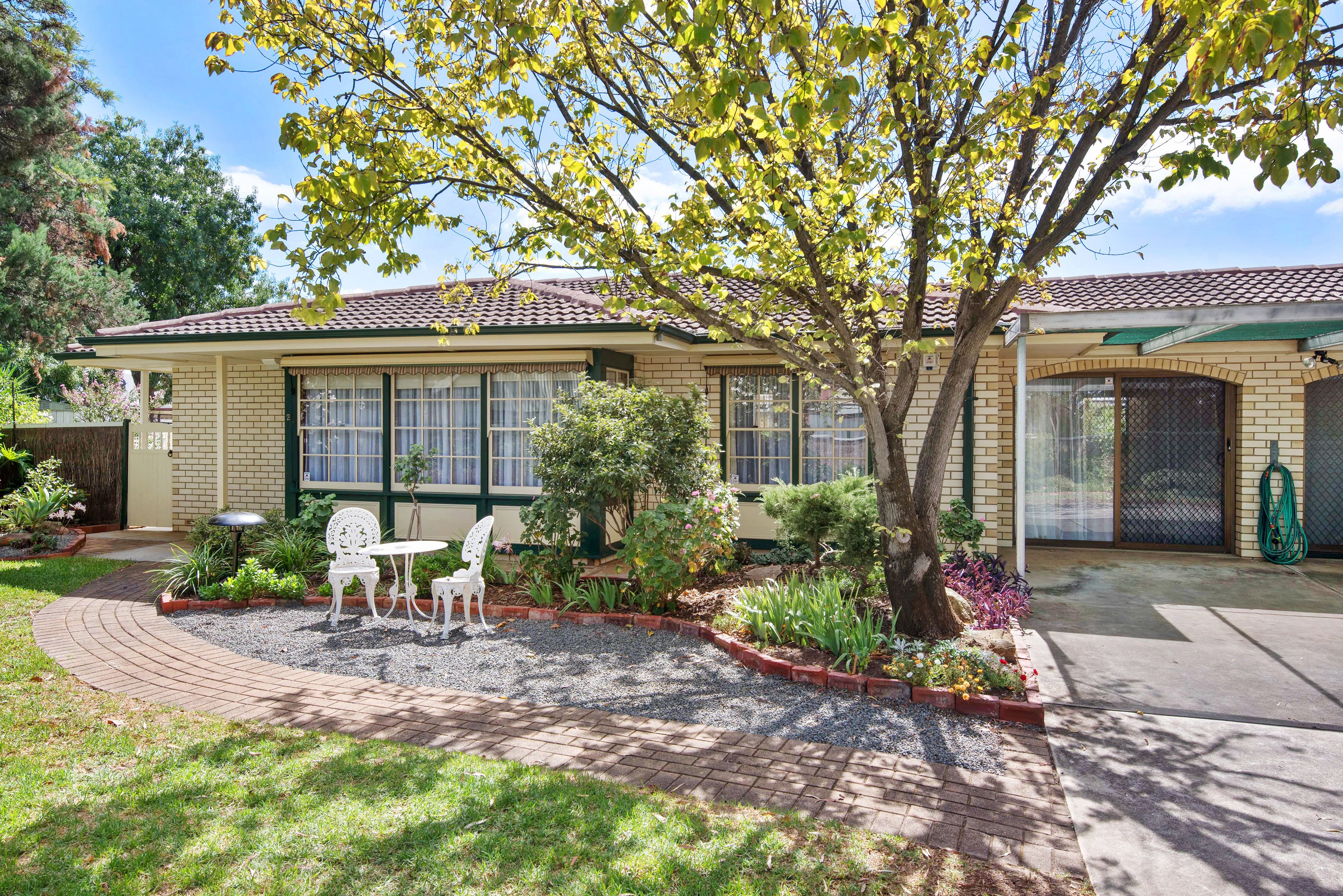 2/10A Oval Avenue, Woodville South, SA 5011