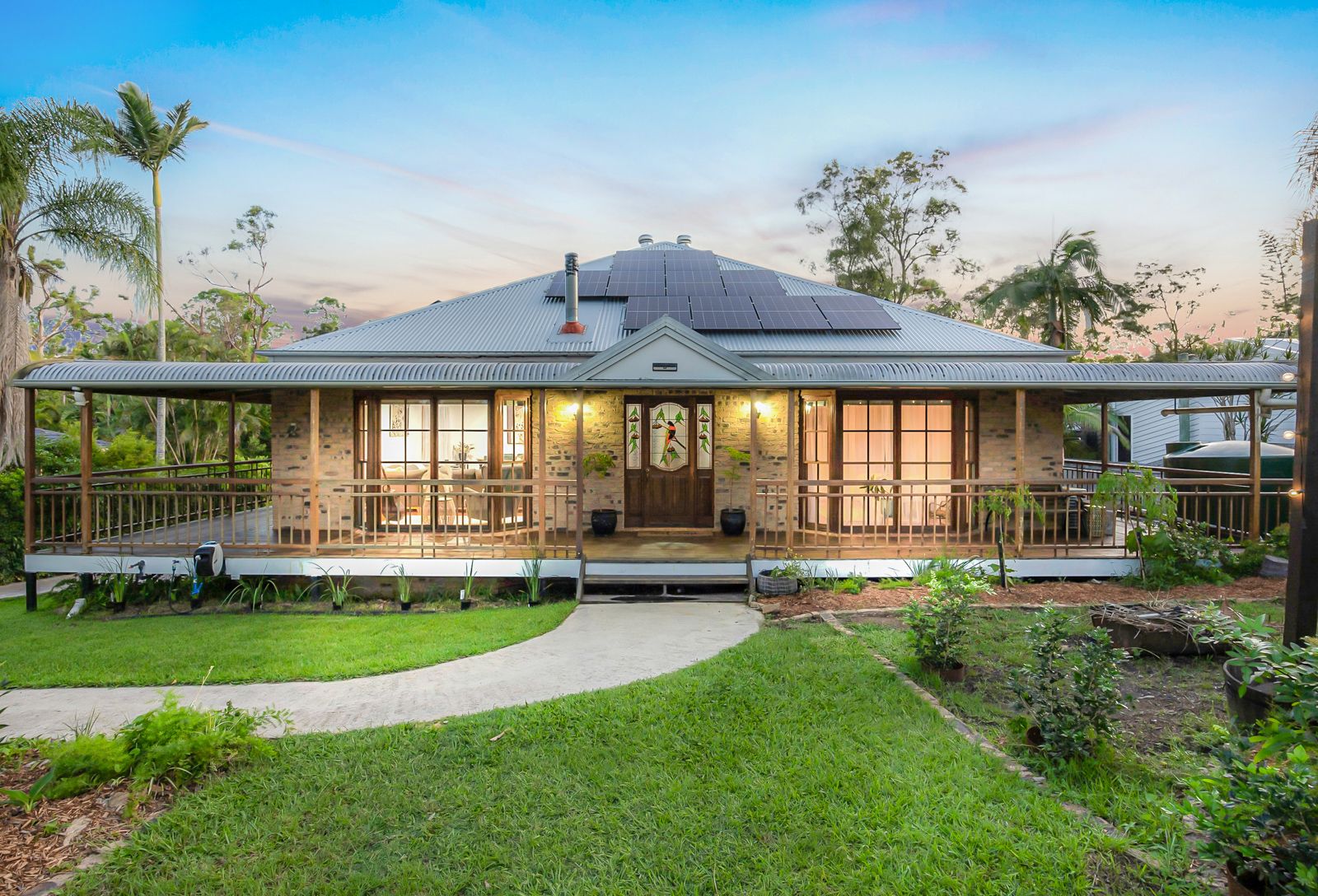 9 Iowa Court, Oxenford, QLD 4210