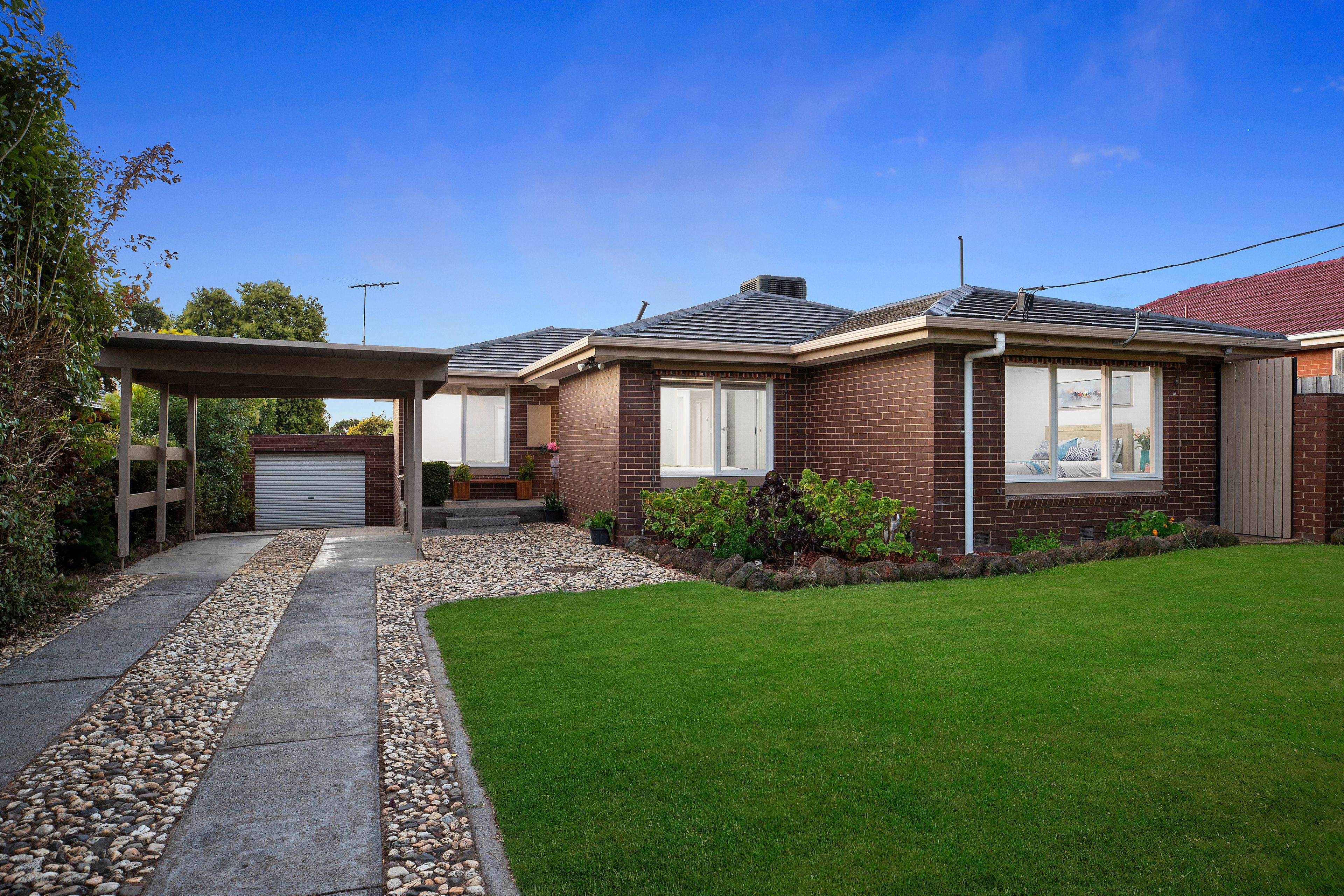 50 Deschamp Crescent, Rowville, VIC 3178