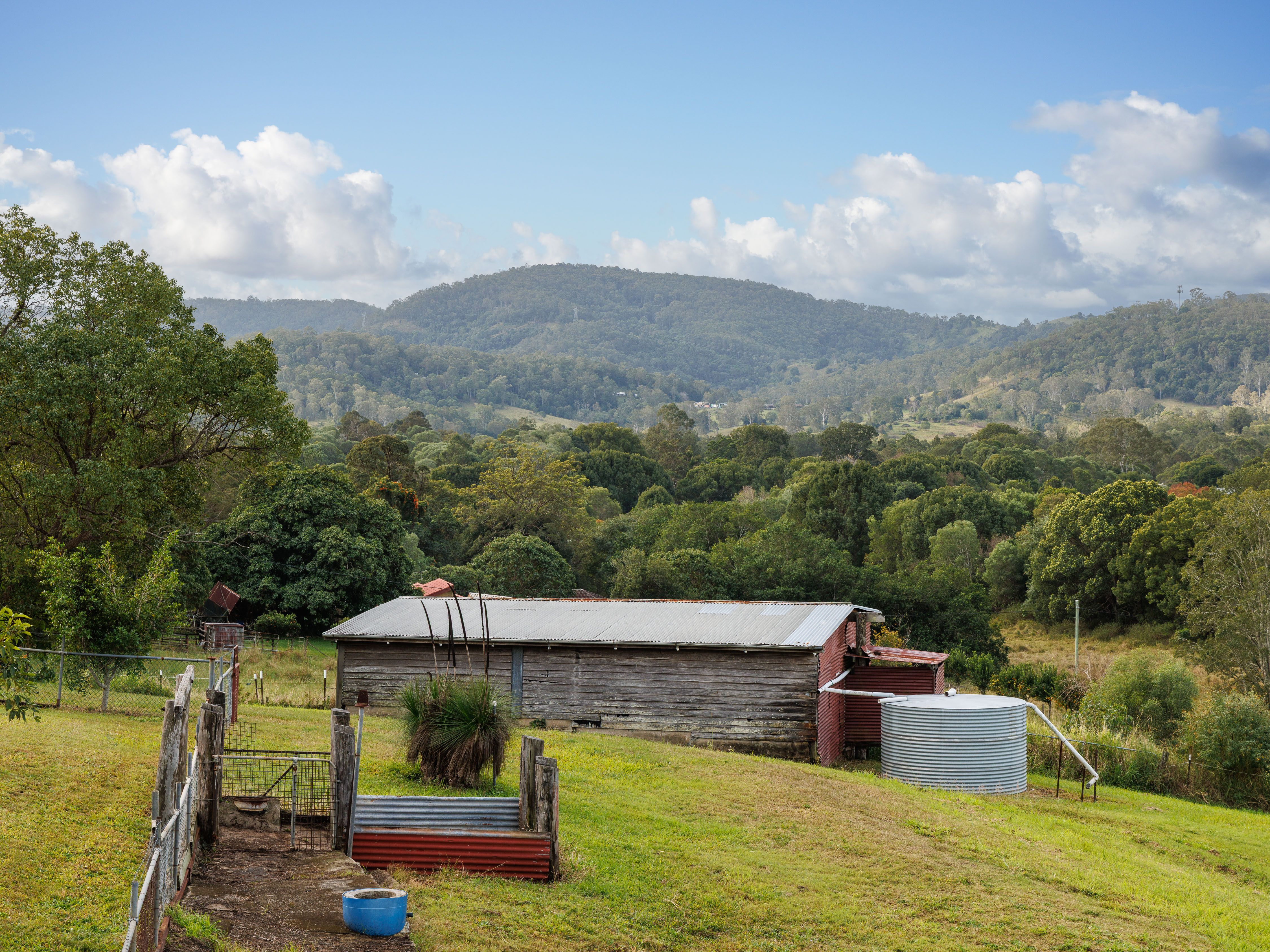 'Roseland' - A Timeless Country Retreat with Dual Living & Endless Possibilities — photo 26 of 30