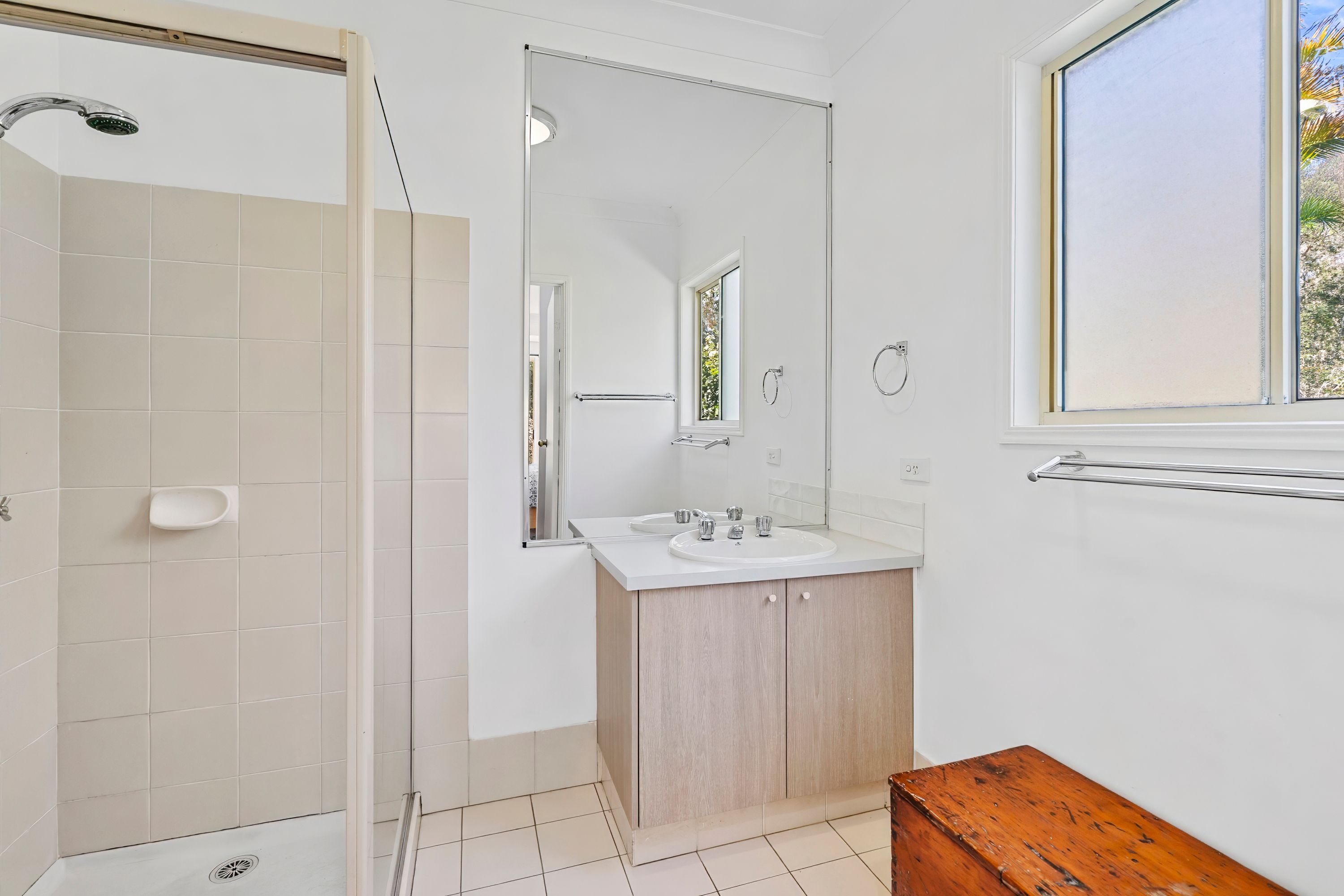 121 Illoura Place — photo 13 of 30
