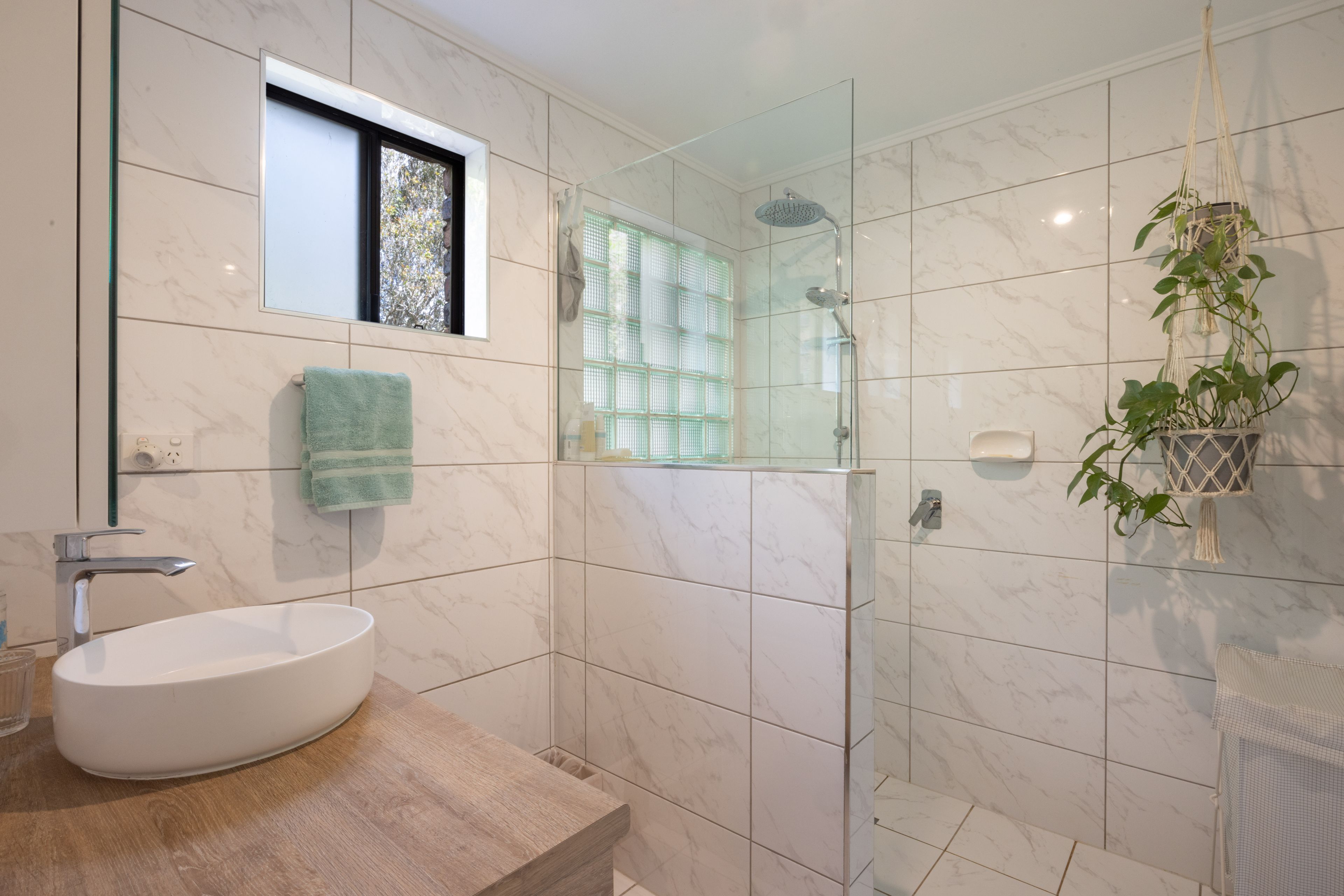 45 Mary Cairncross Avenue — photo 30 of 30