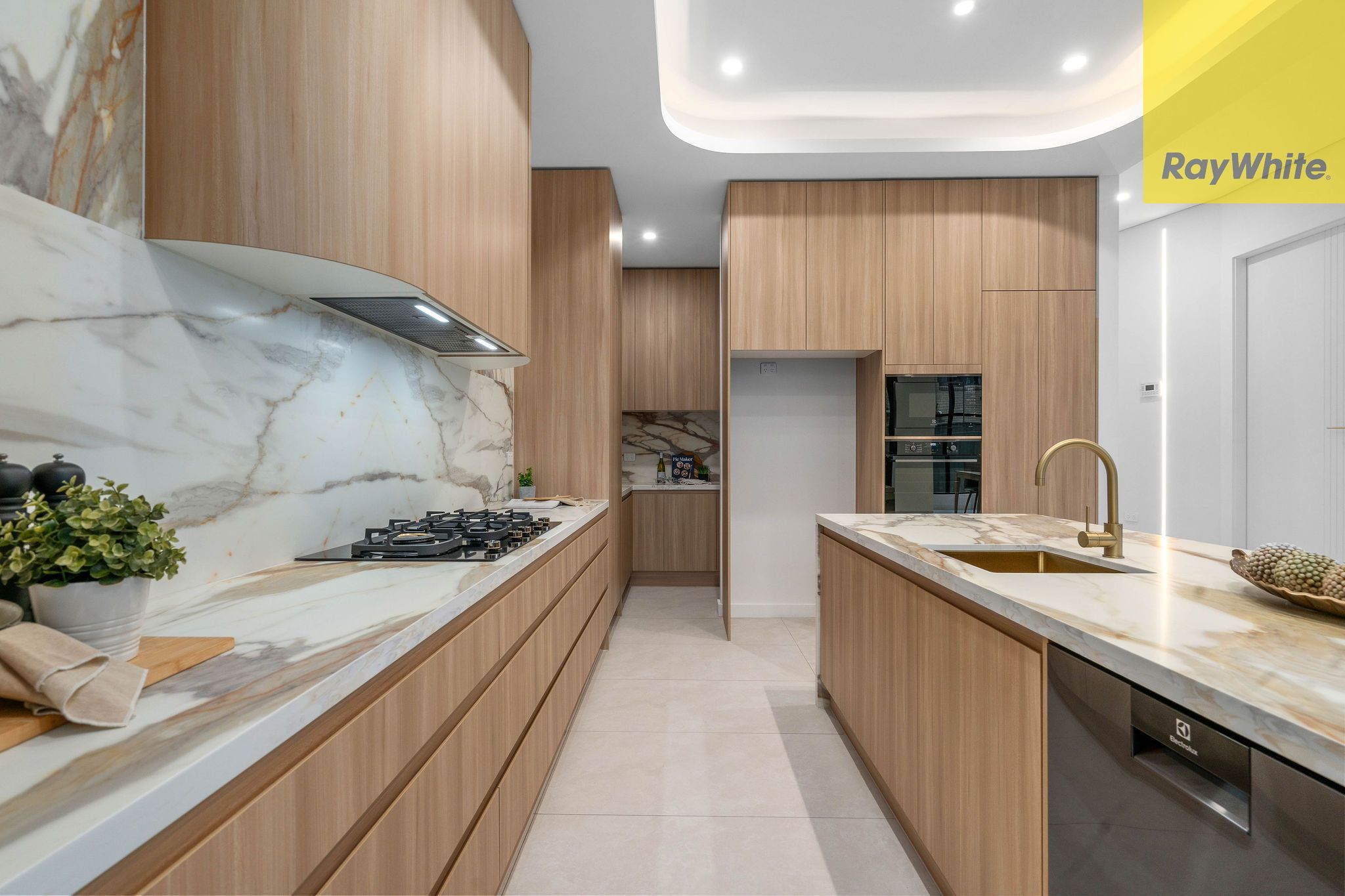 4B Libera Avenue — photo 7 of 21