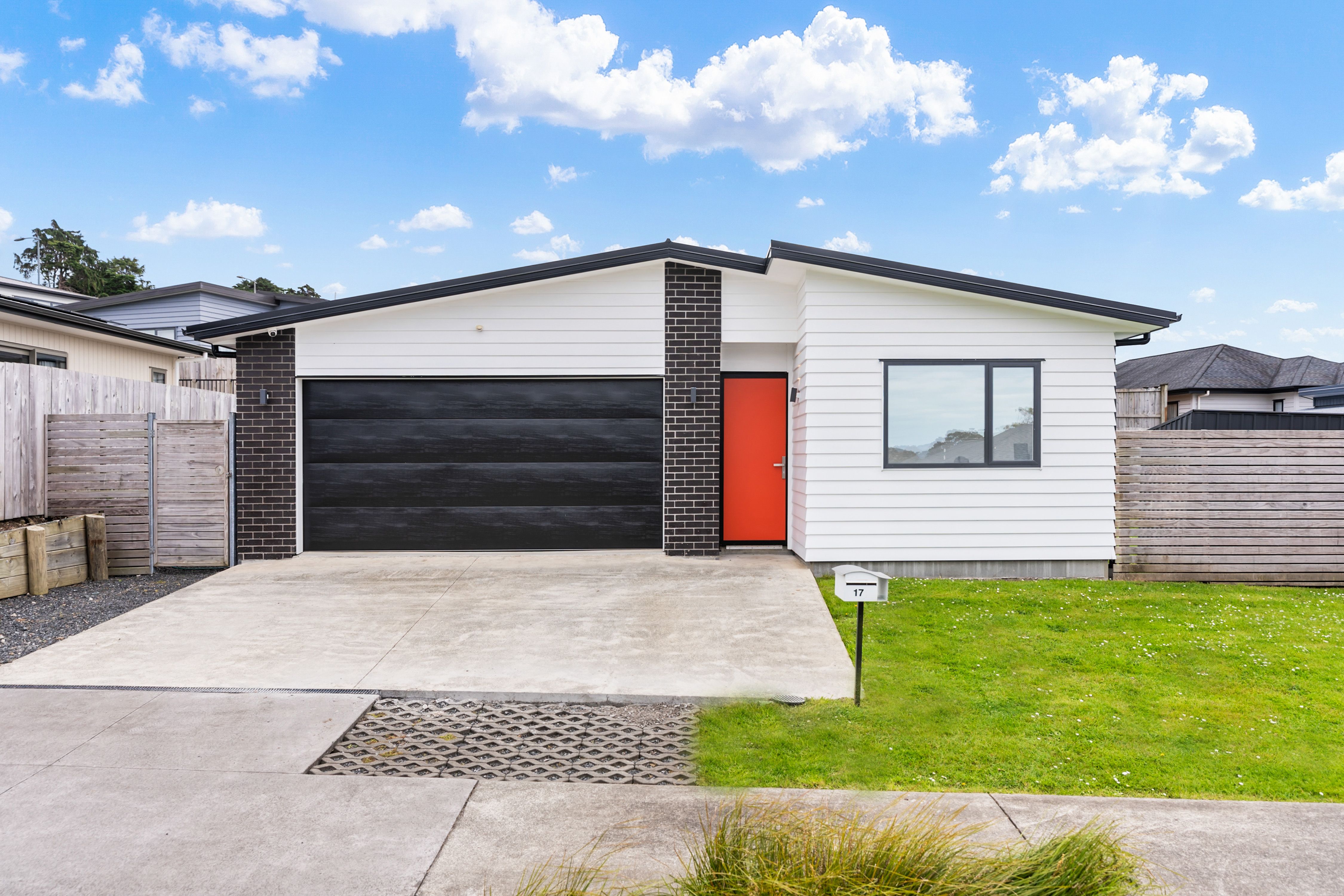 17 Joseph Kokich Avenue, Swanson, Waitakere City