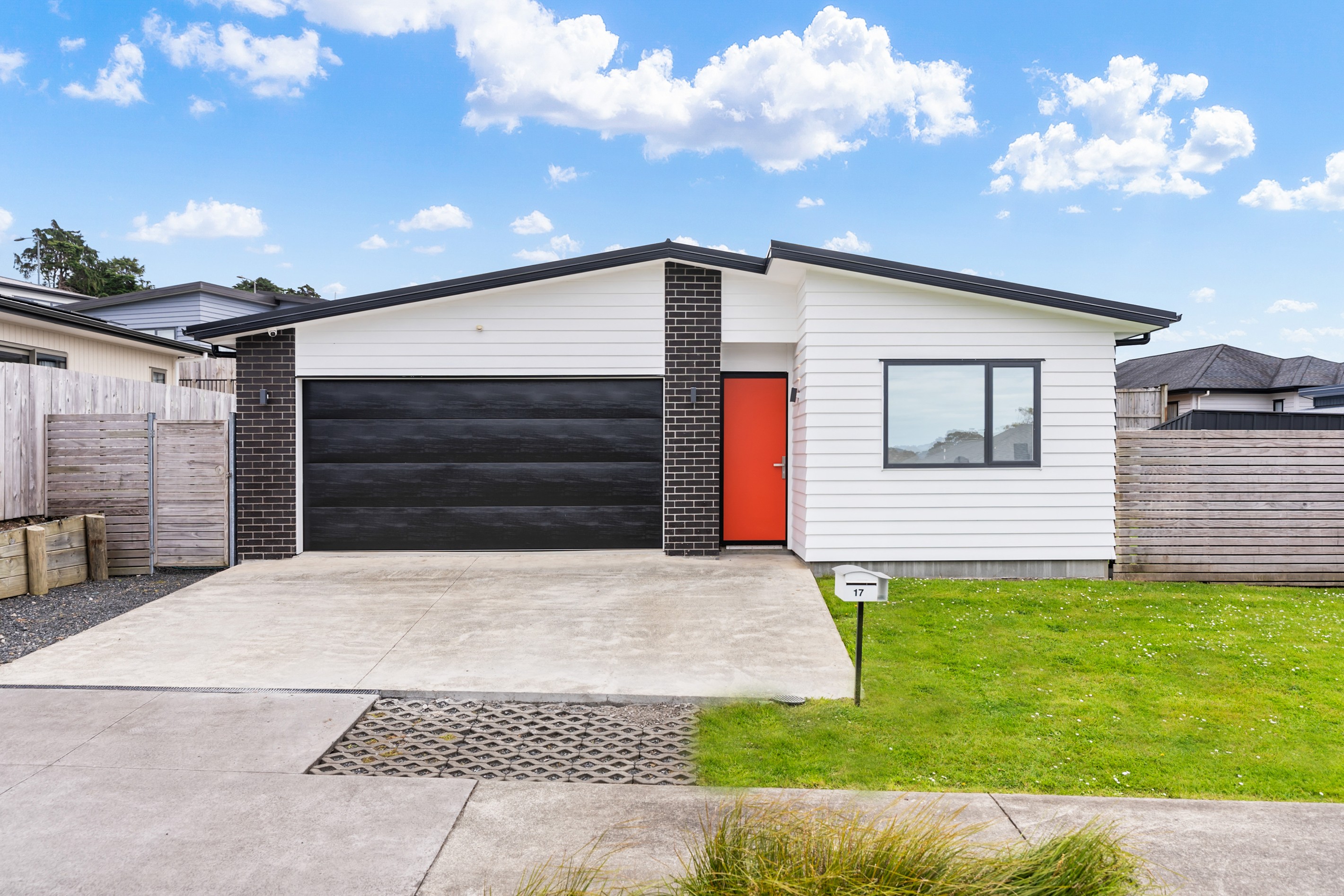 17 Joseph Kokich Avenue, Swanson, Waitakere City