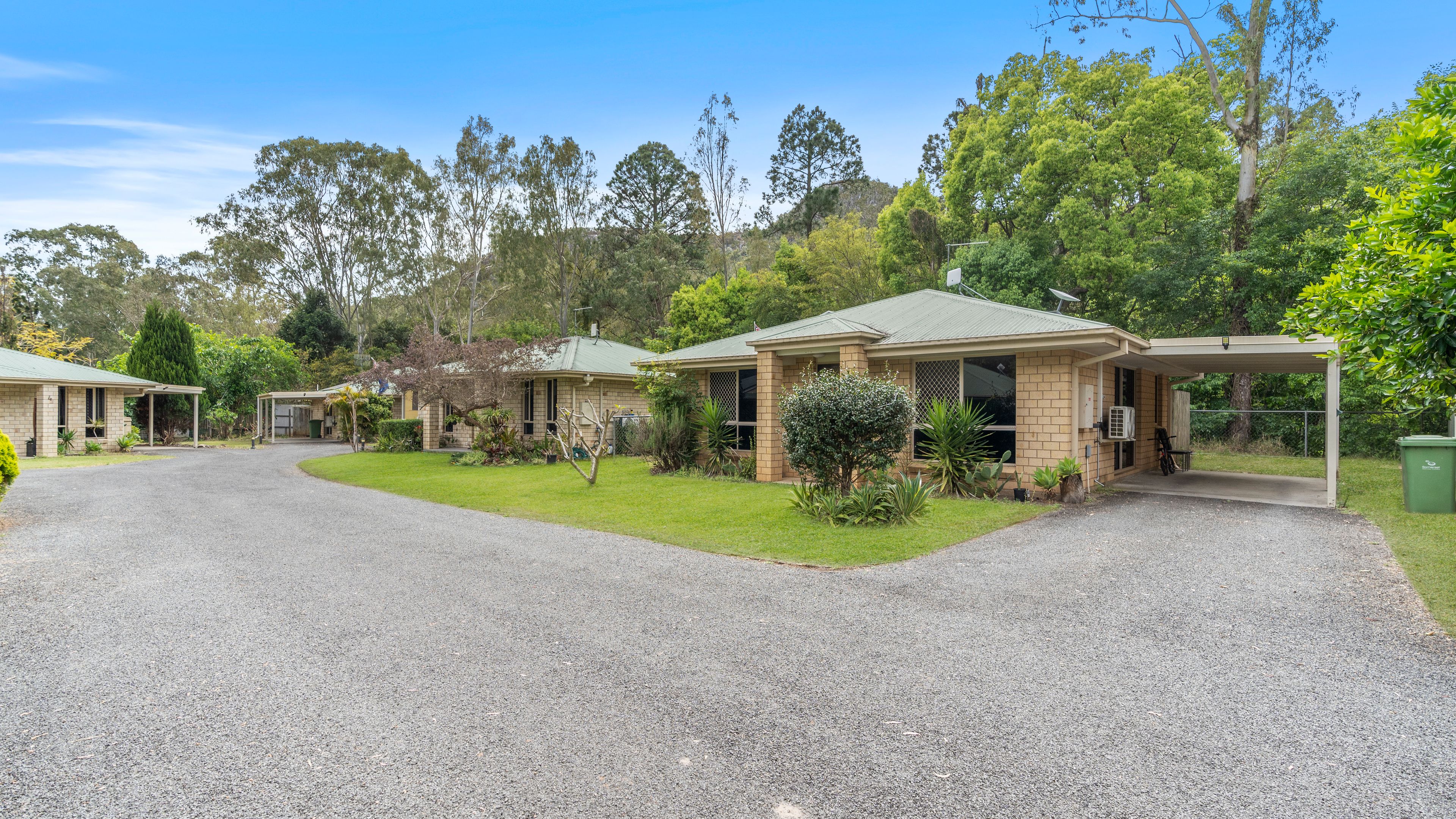 15 & 17 Francis Terrace, Esk, QLD 4312