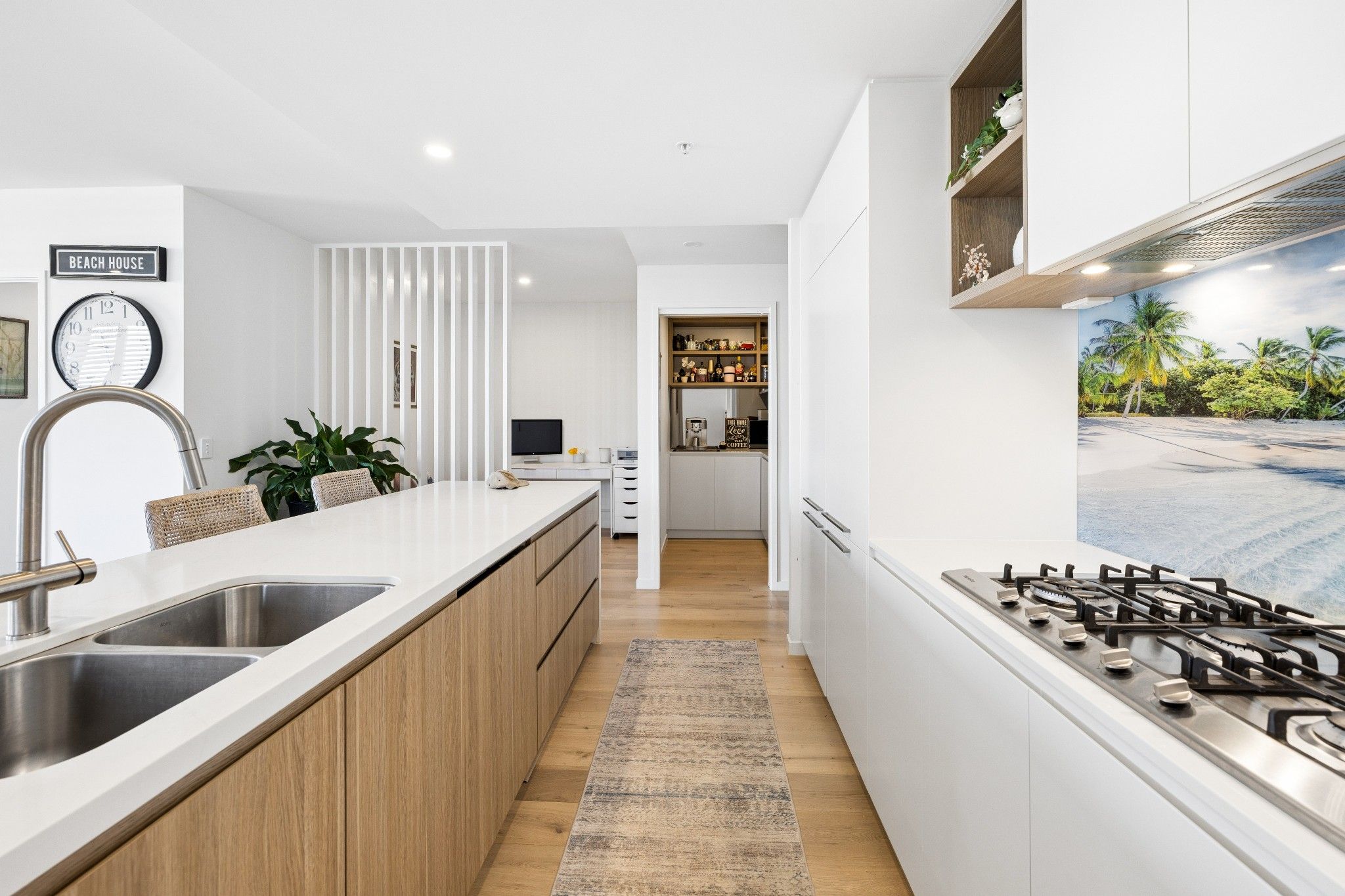 1805/6 Athena Boulevard — photo 15 of 30