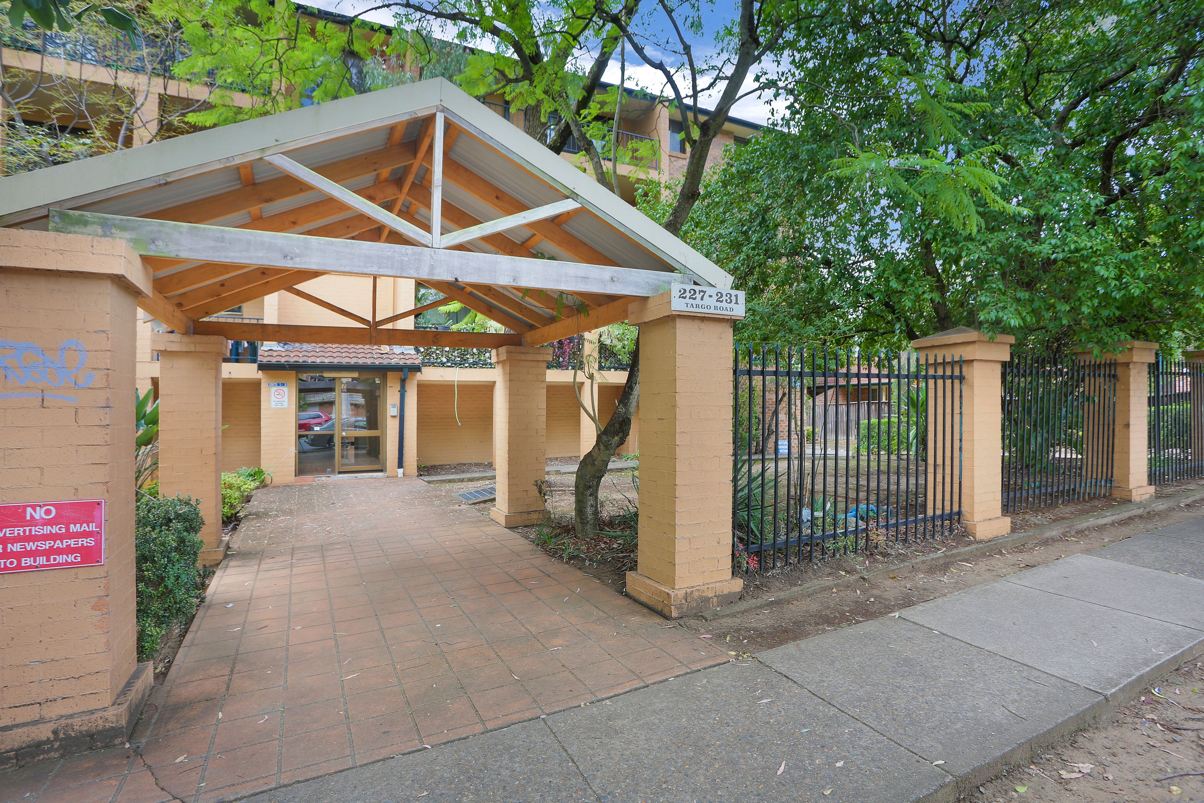 26/227-231 Targo Road — photo from Ray White United Group - Toongabbie