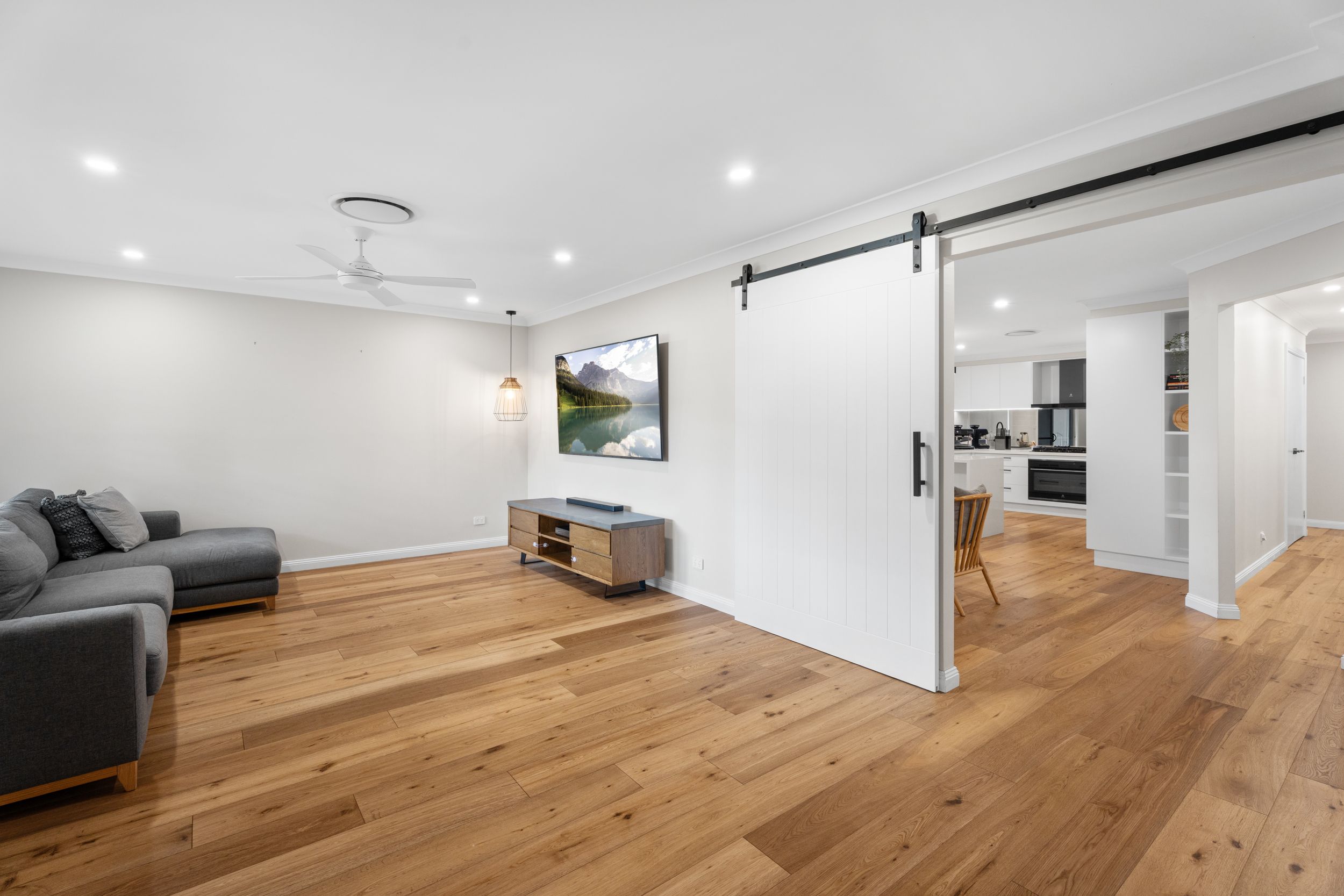 46 Womra Crescent, Glenmore Park, NSW