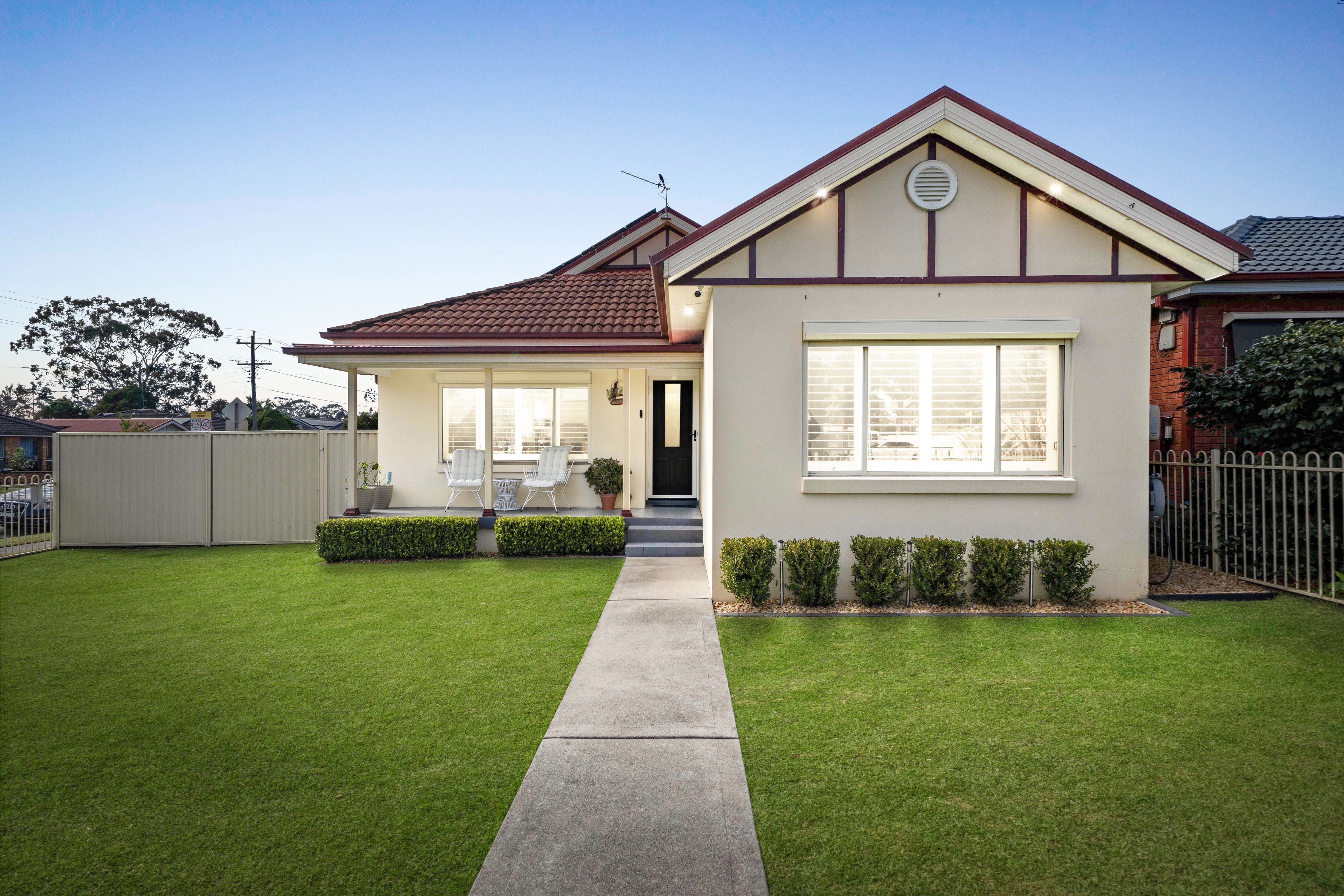36 College Street — photo from Ray White United Group