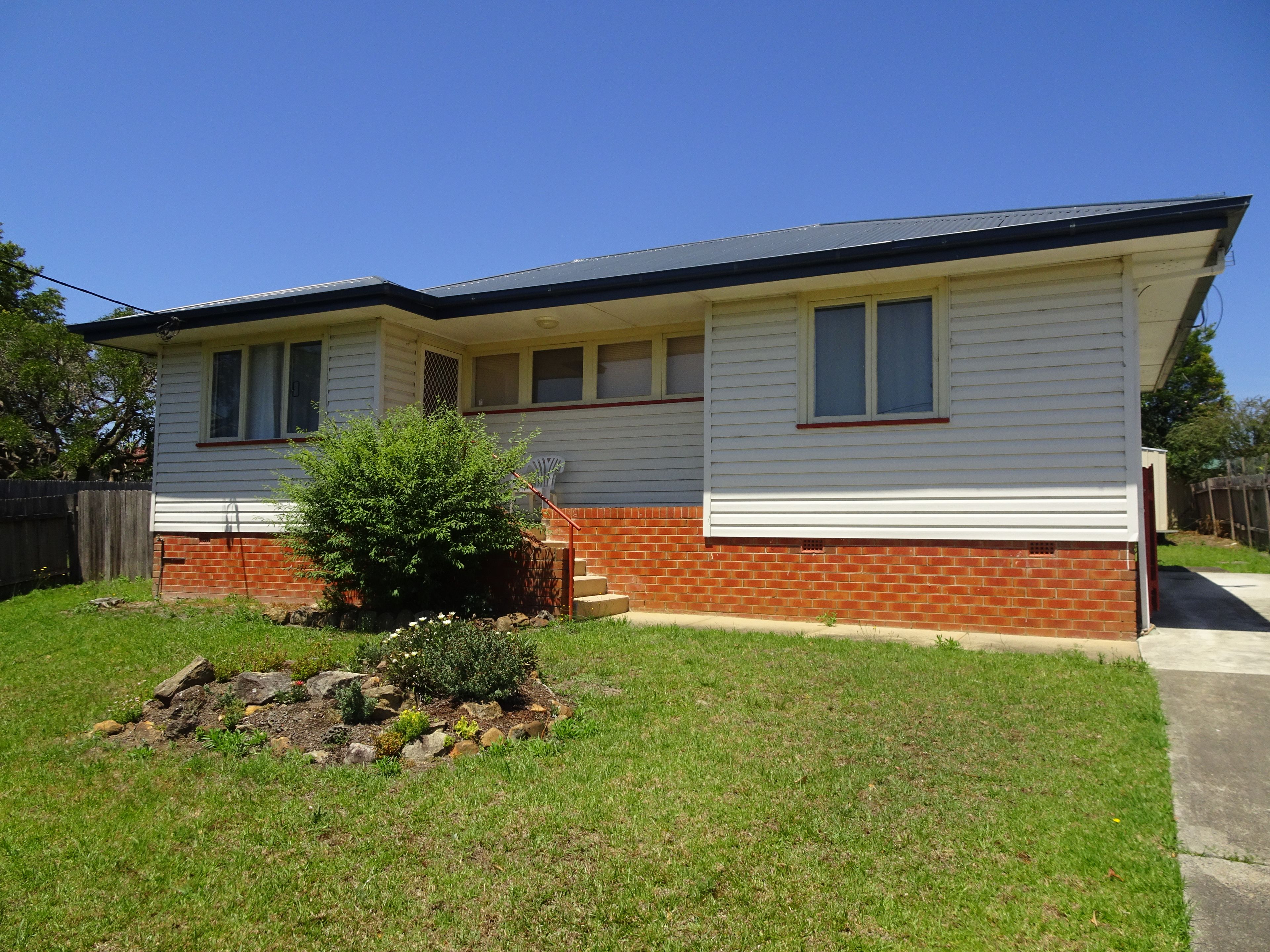 3 Peace Street, Bomaderry, NSW 2541