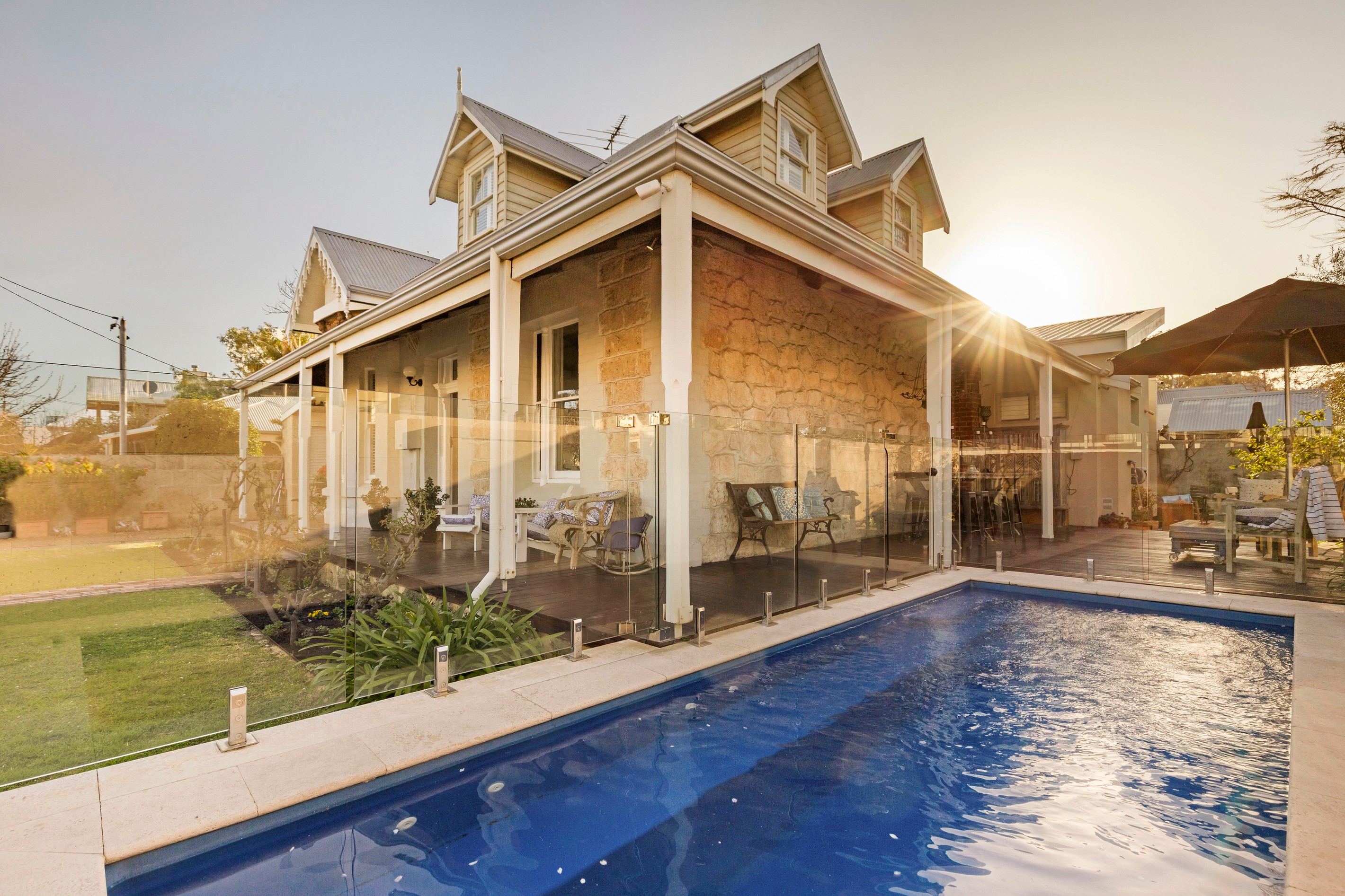 1/2 John Street, North Fremantle, WA 6159