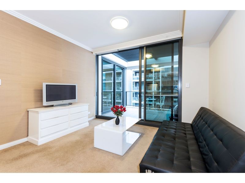 602/7 Waterways Street, Wentworth Point, NSW 2127