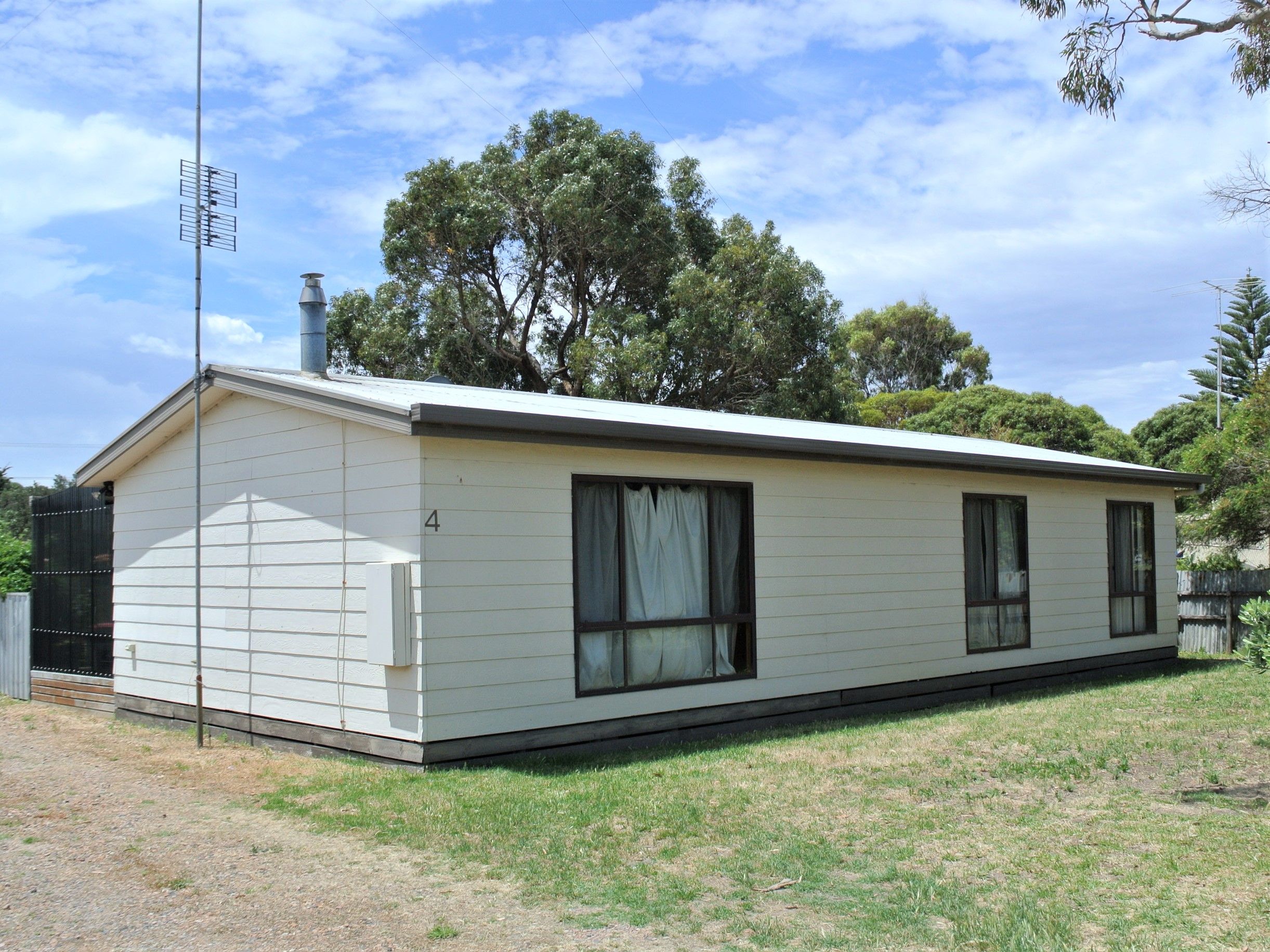 4 Clarke Street, Kingston Se SA 5275