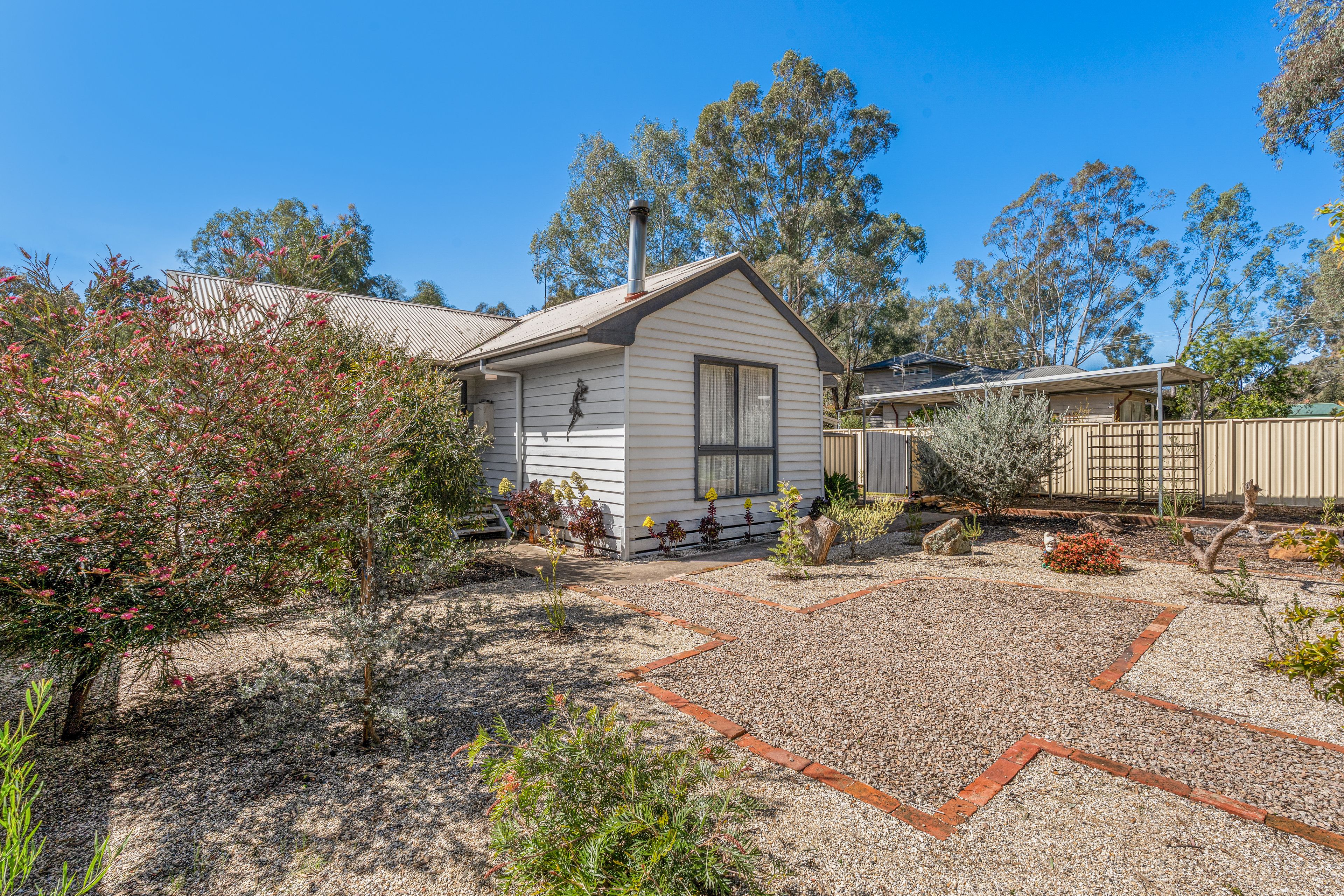 4 Lilac Street — photo 4 of 24