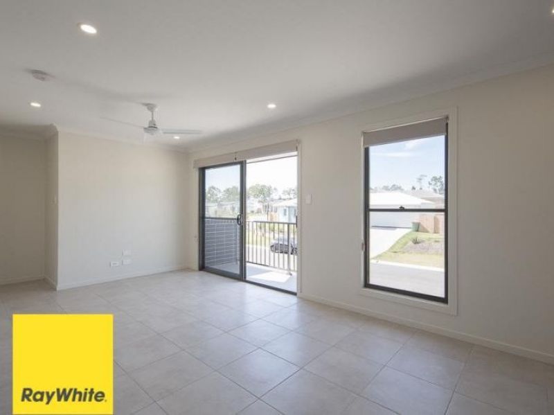 2/80 Lamington Drive, Redbank Plains, QLD 4301