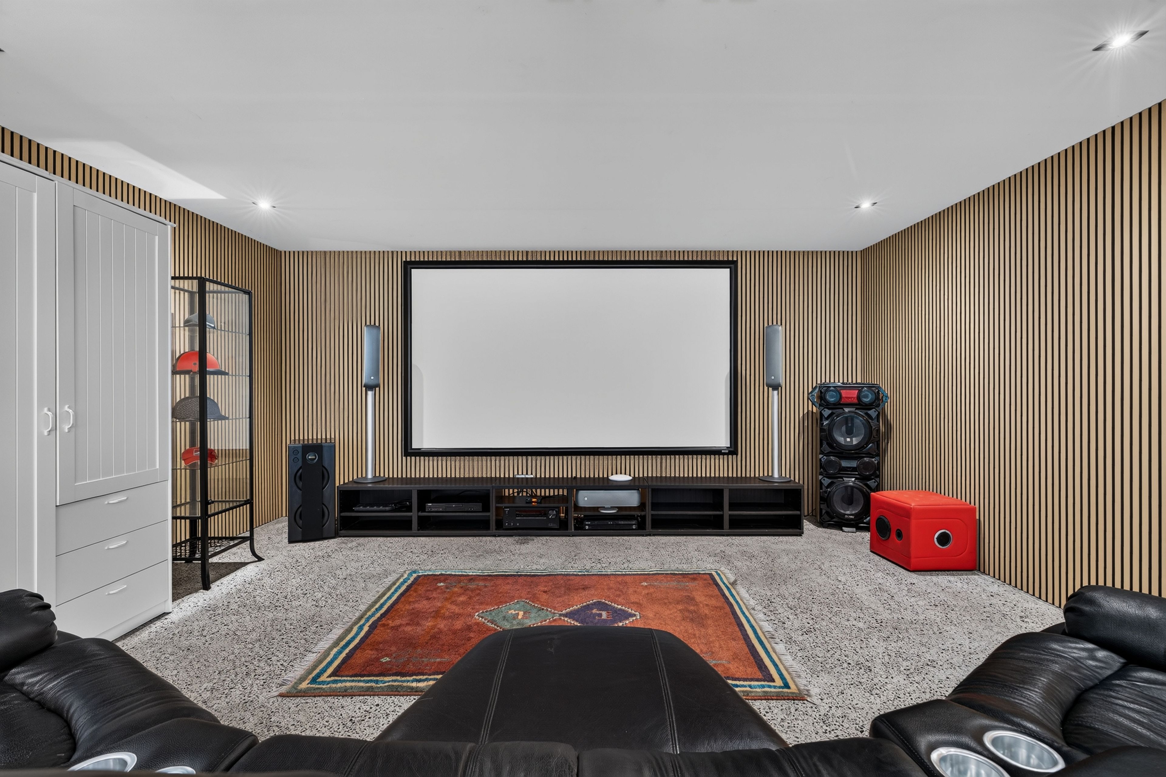 204 Kilby Road — photo 7 of 9