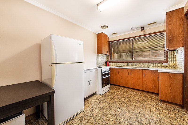 2/14 Codrington Street, Cranbourne, VIC 3977