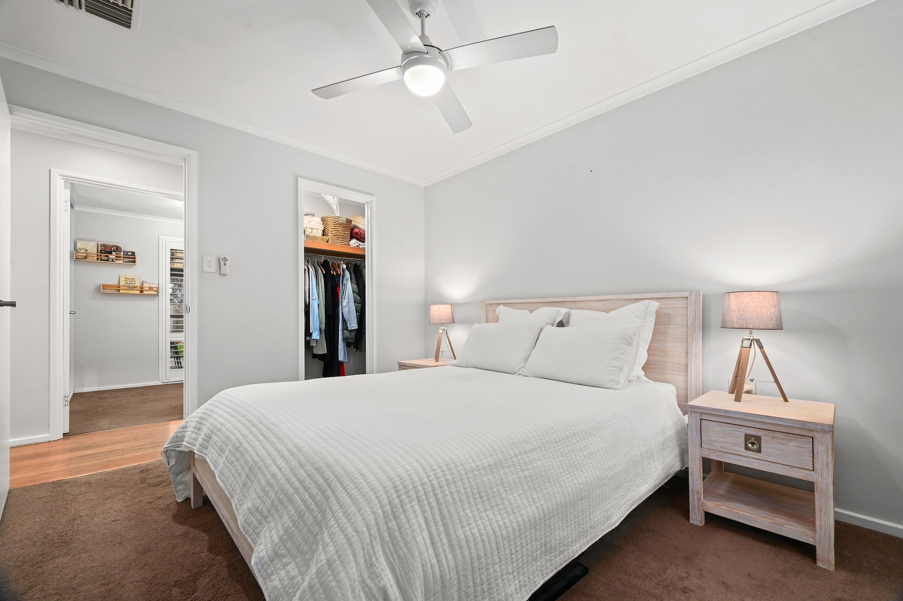 2 Jena Close — photo 12 of 25