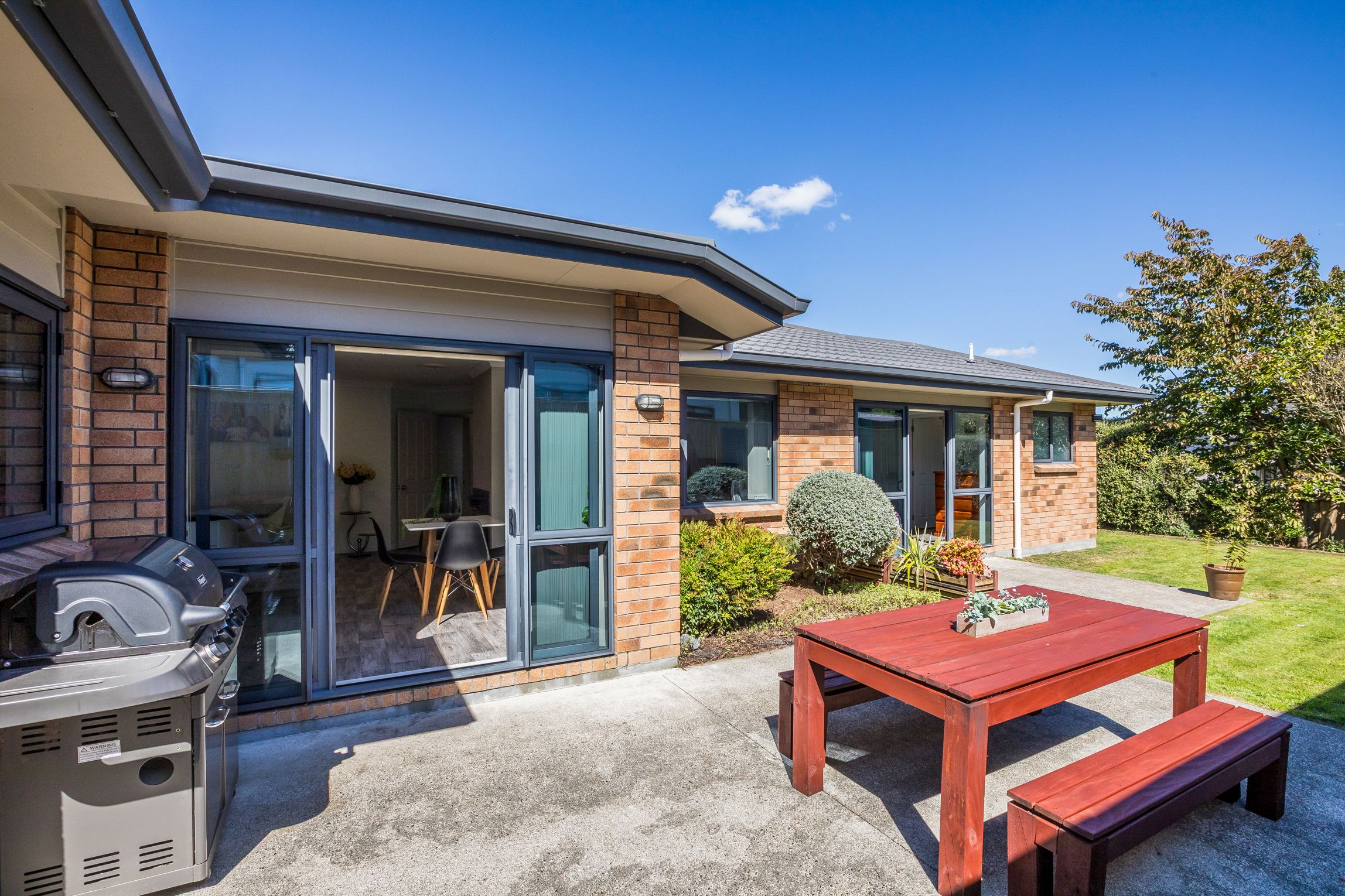 5 Colin Guppy Crescent, Riverstone Terraces, Upper Hutt City