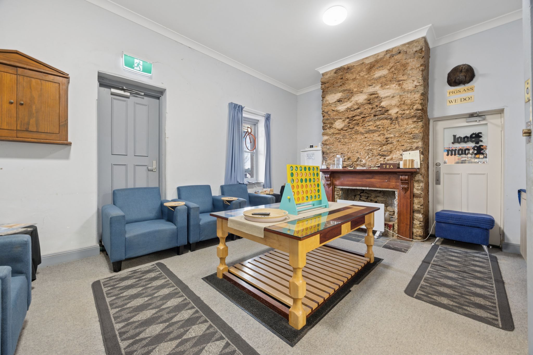Historic Bredbo Inn , 1 Monaro Highway, Bredbo, NSW 2626 - Hotel ...
