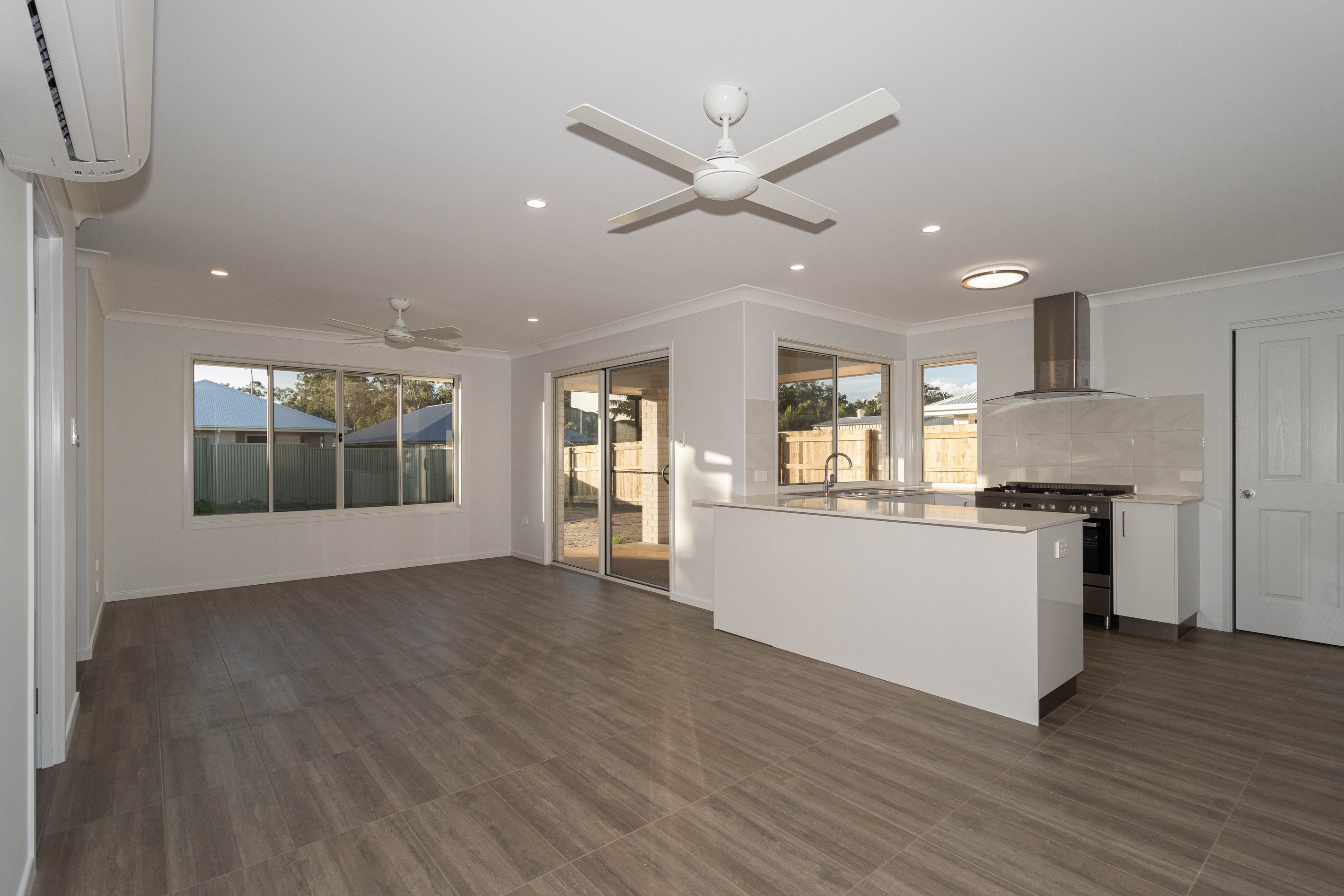 2/39 Oxley Circuit, Urraween, QLD 4655