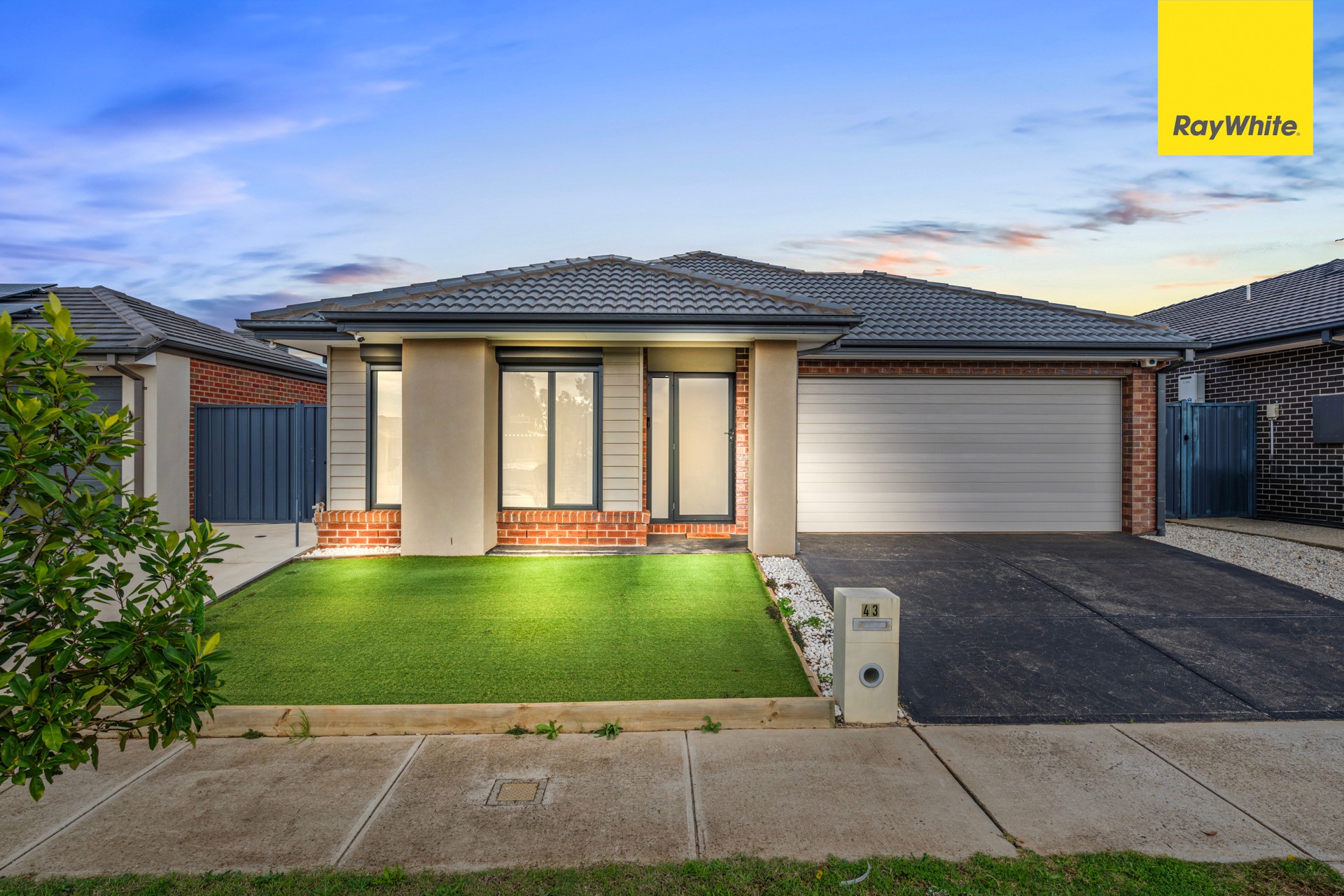 43 Moroka Avenue, WEIR VIEWS, VIC 3338