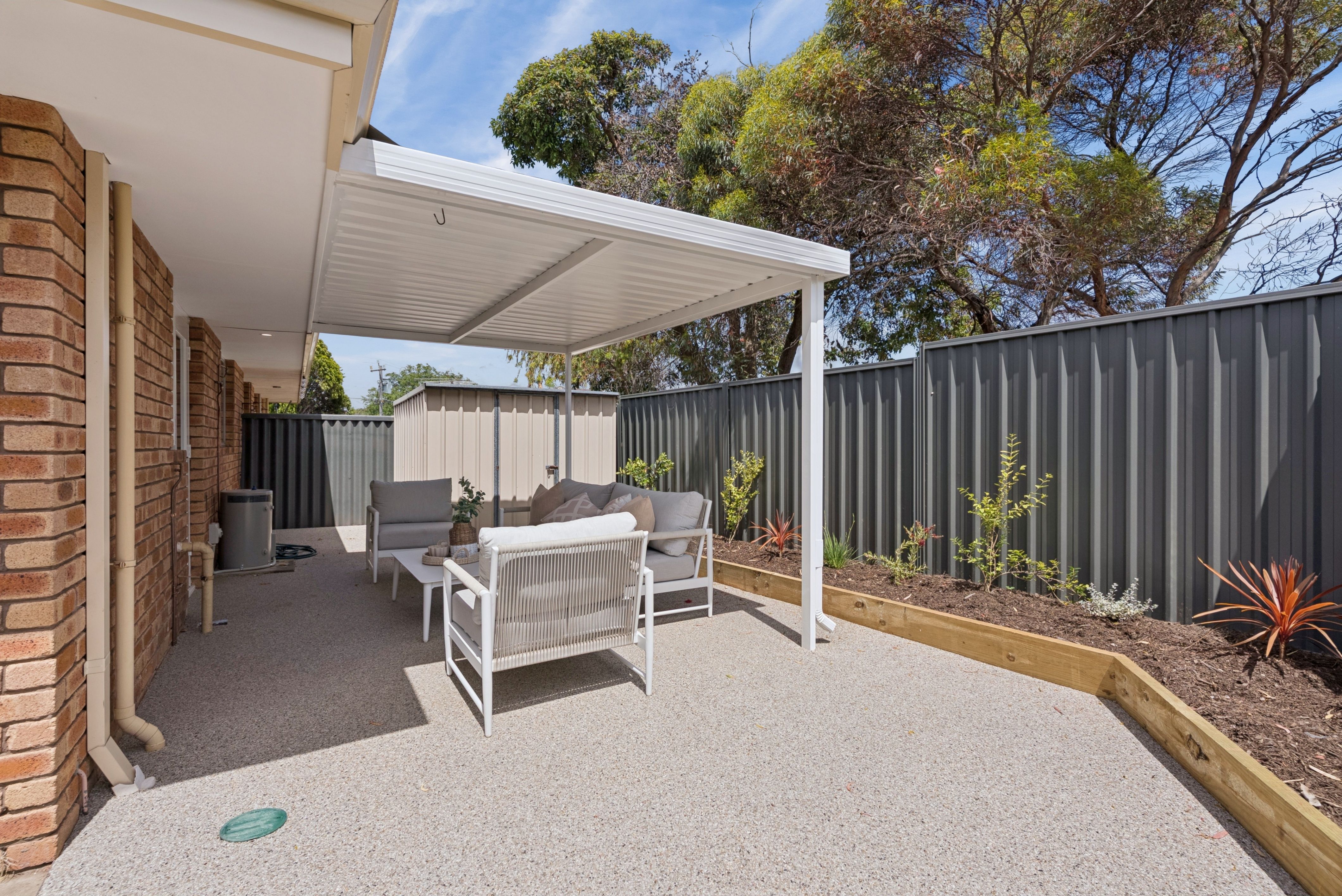 2 Rosewood Heights — photo 13 of 16