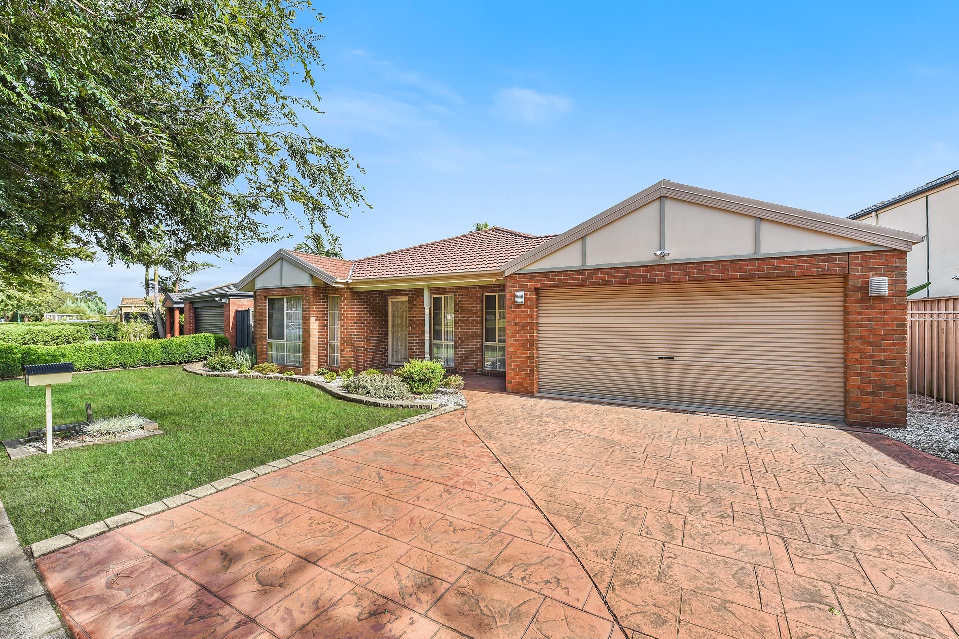 112 Bemersyde Drive, Berwick, VIC 3806