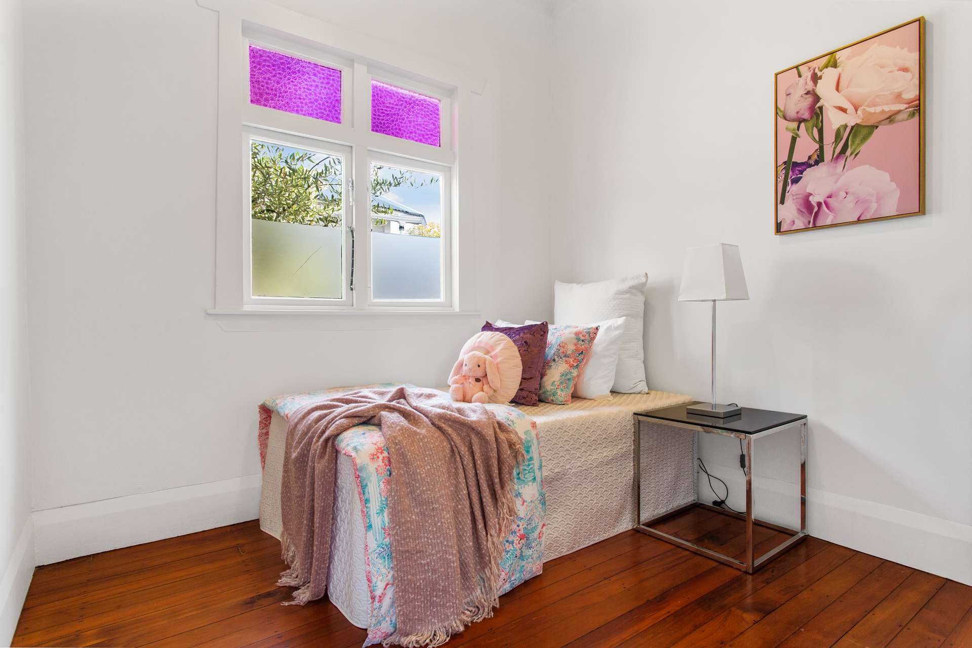 12 Mona Avenue photo 8