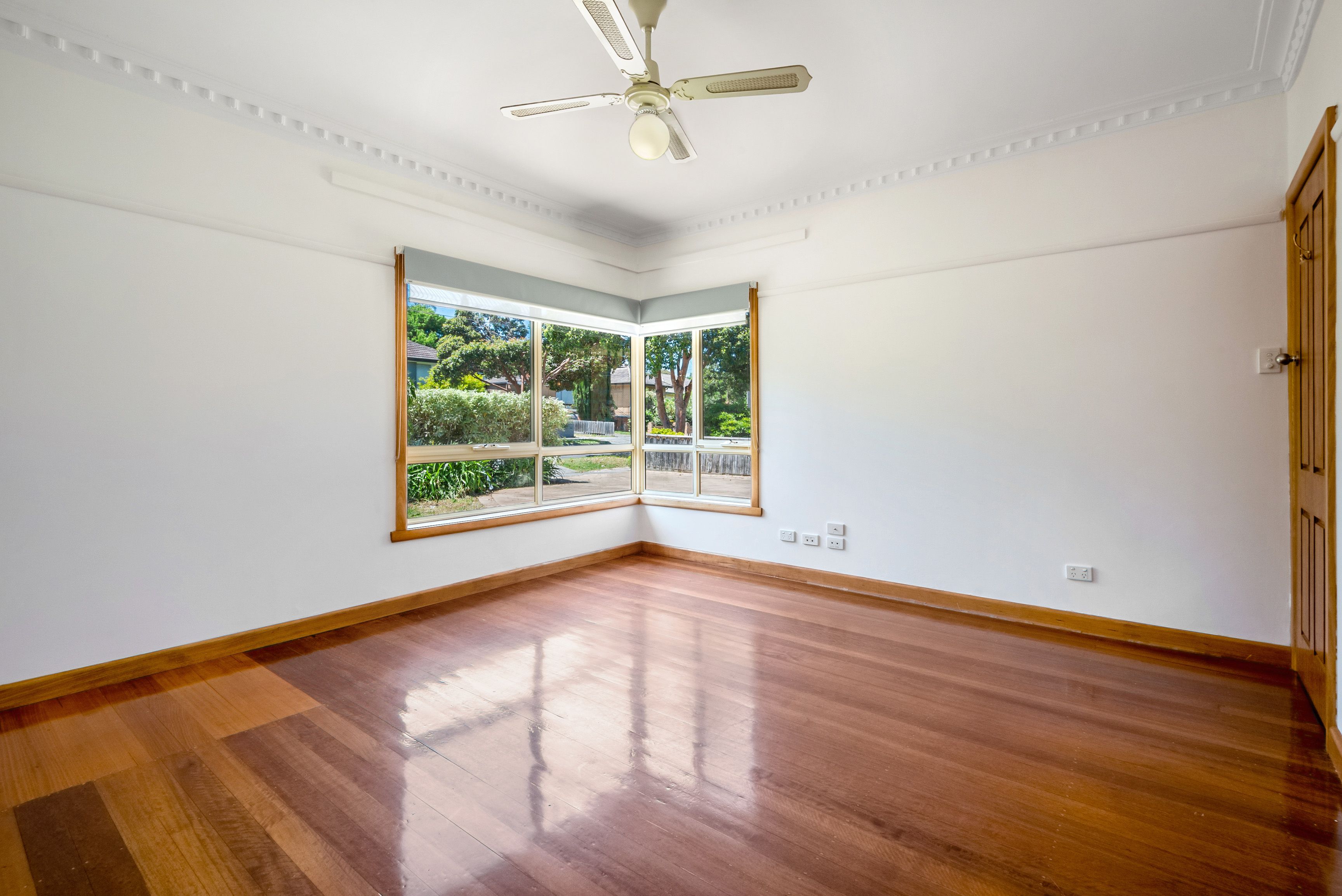 27 Keats Avenue, Kingsbury, VIC 3083
