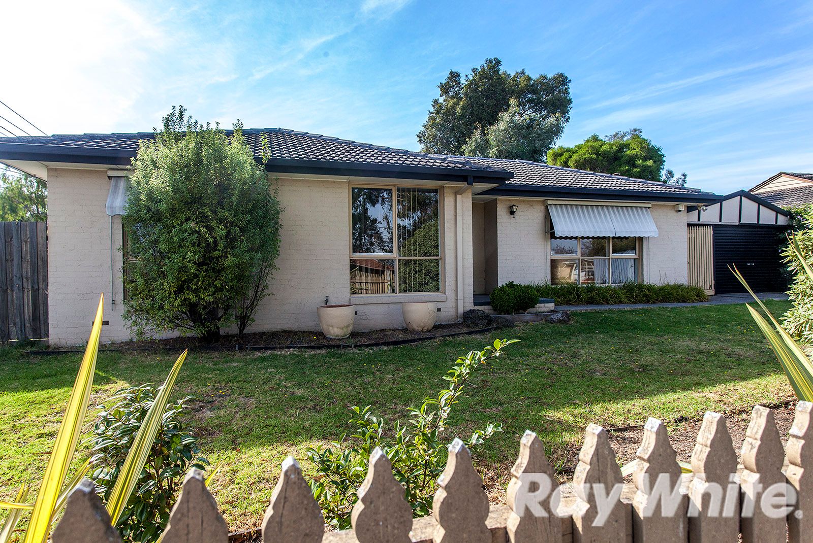 17 Drummond Crescent, Rowville, VIC 3178