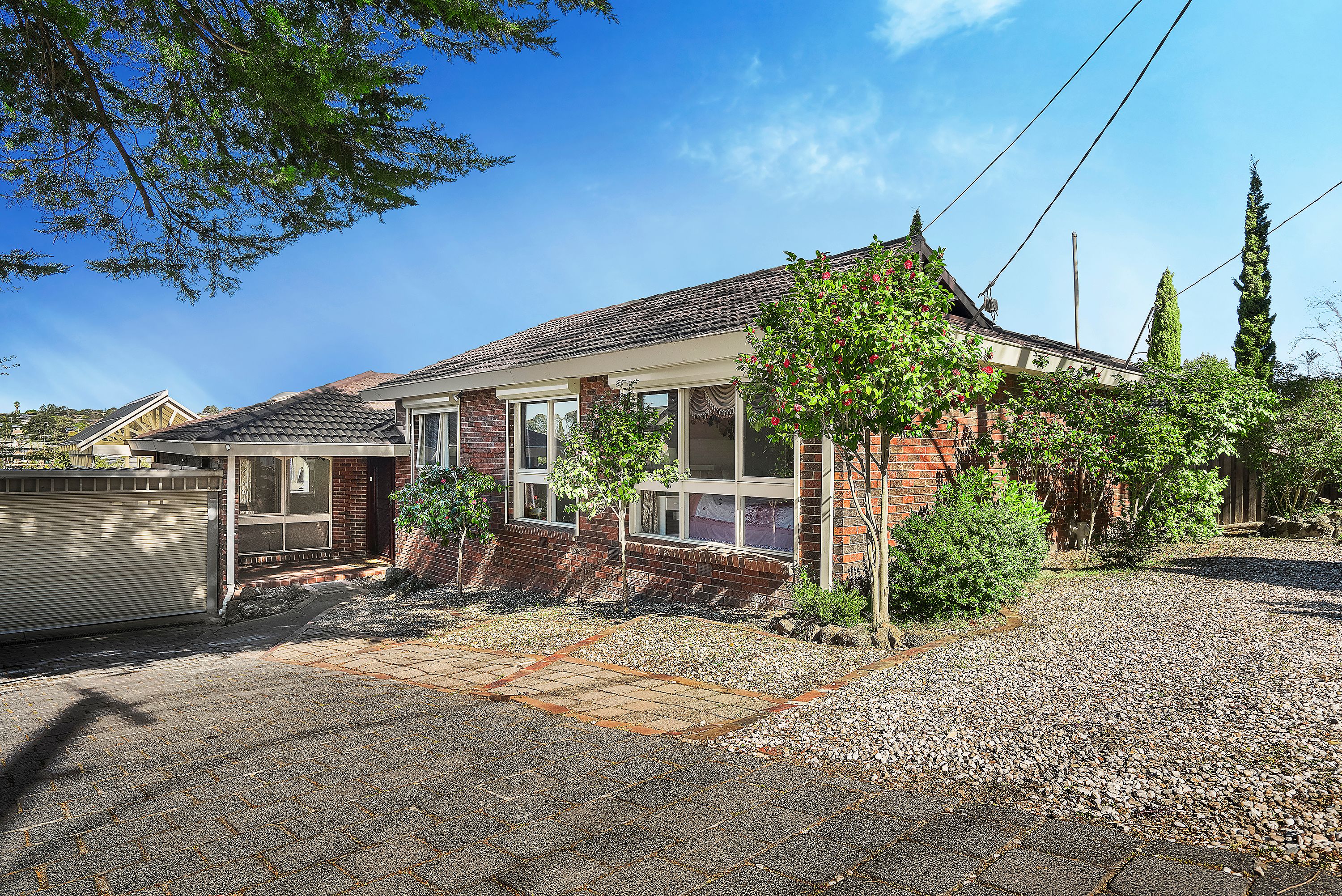 8 Cavendish Drive, Templestowe Lower VIC 3107