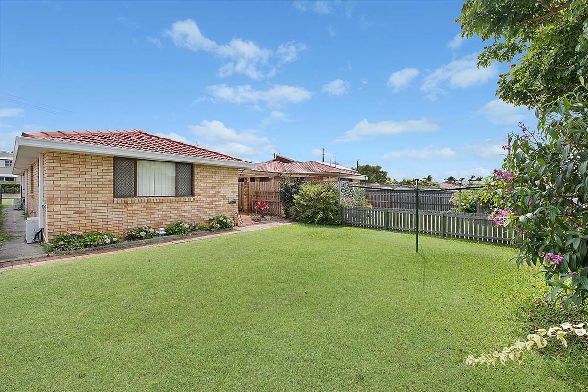 Unit 2/6 North Street, Golden Beach, QLD 4551