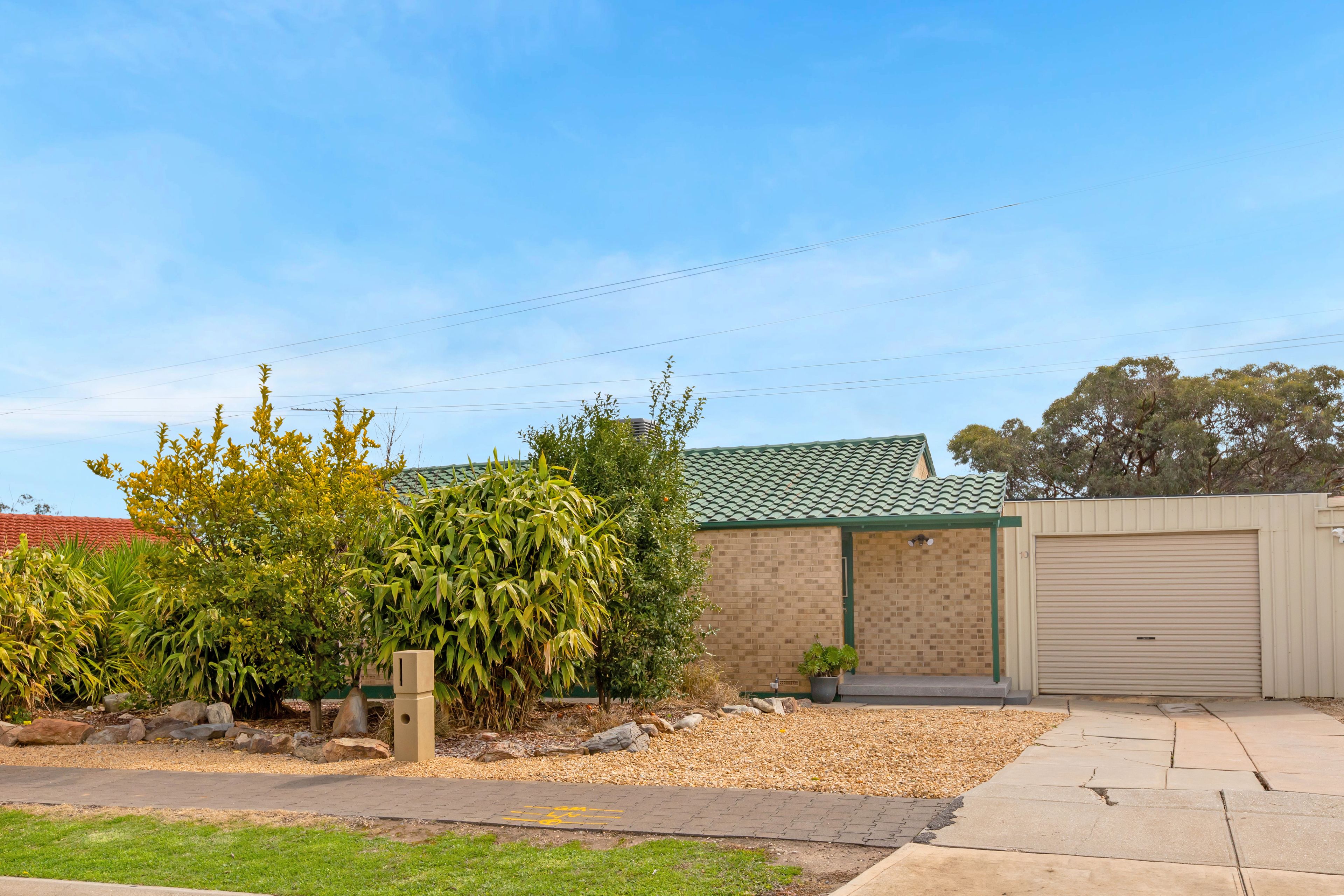10 Dulkara Avenue, Craigmore, SA 5114