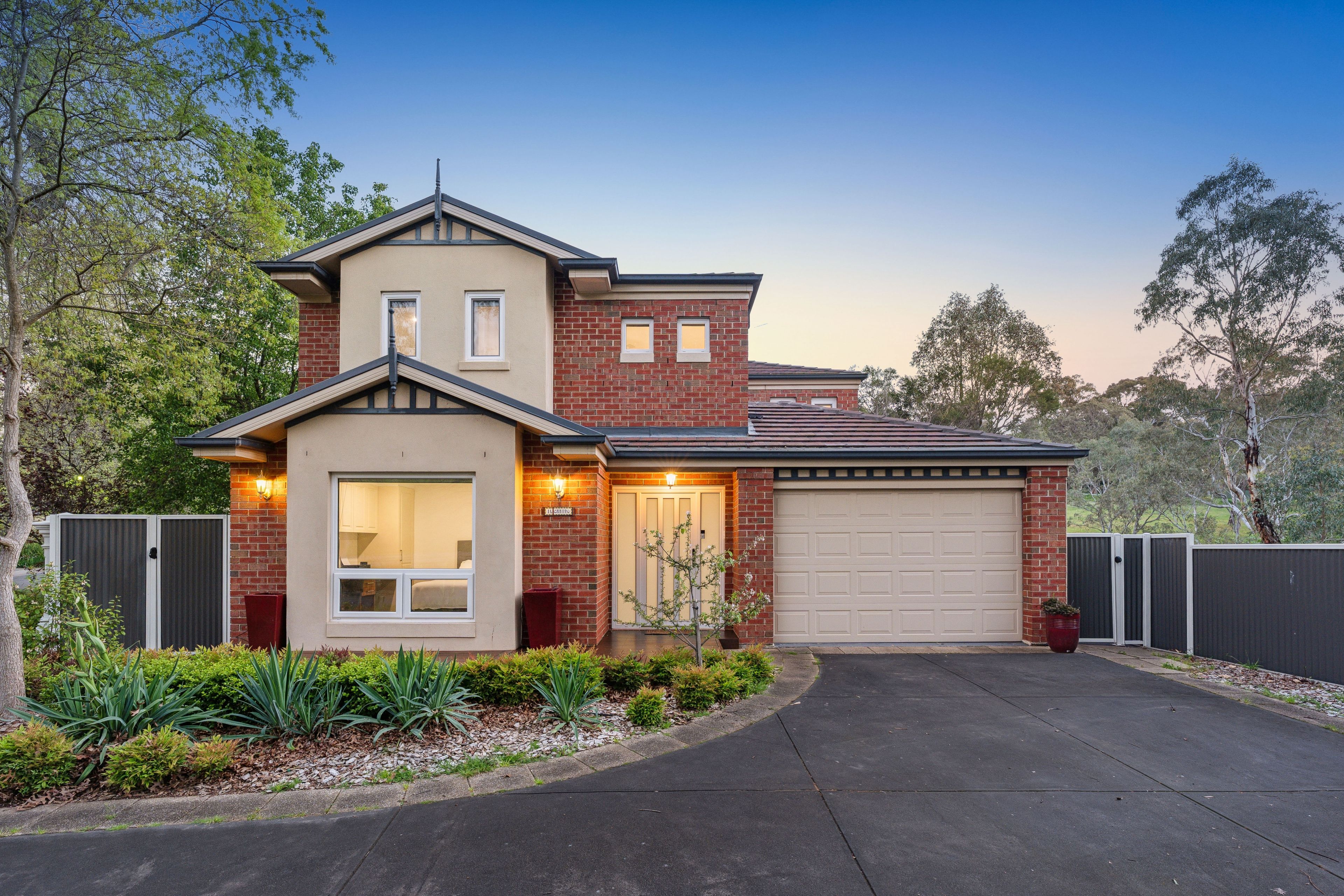 2 The Walk , Coromandel Valley SA 5051