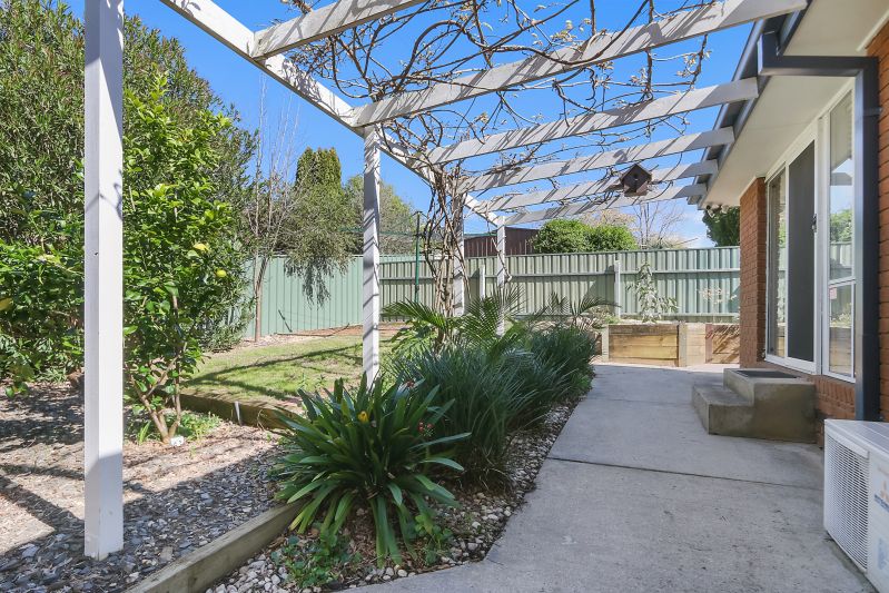 6 Evans Court — photo 17 of 18