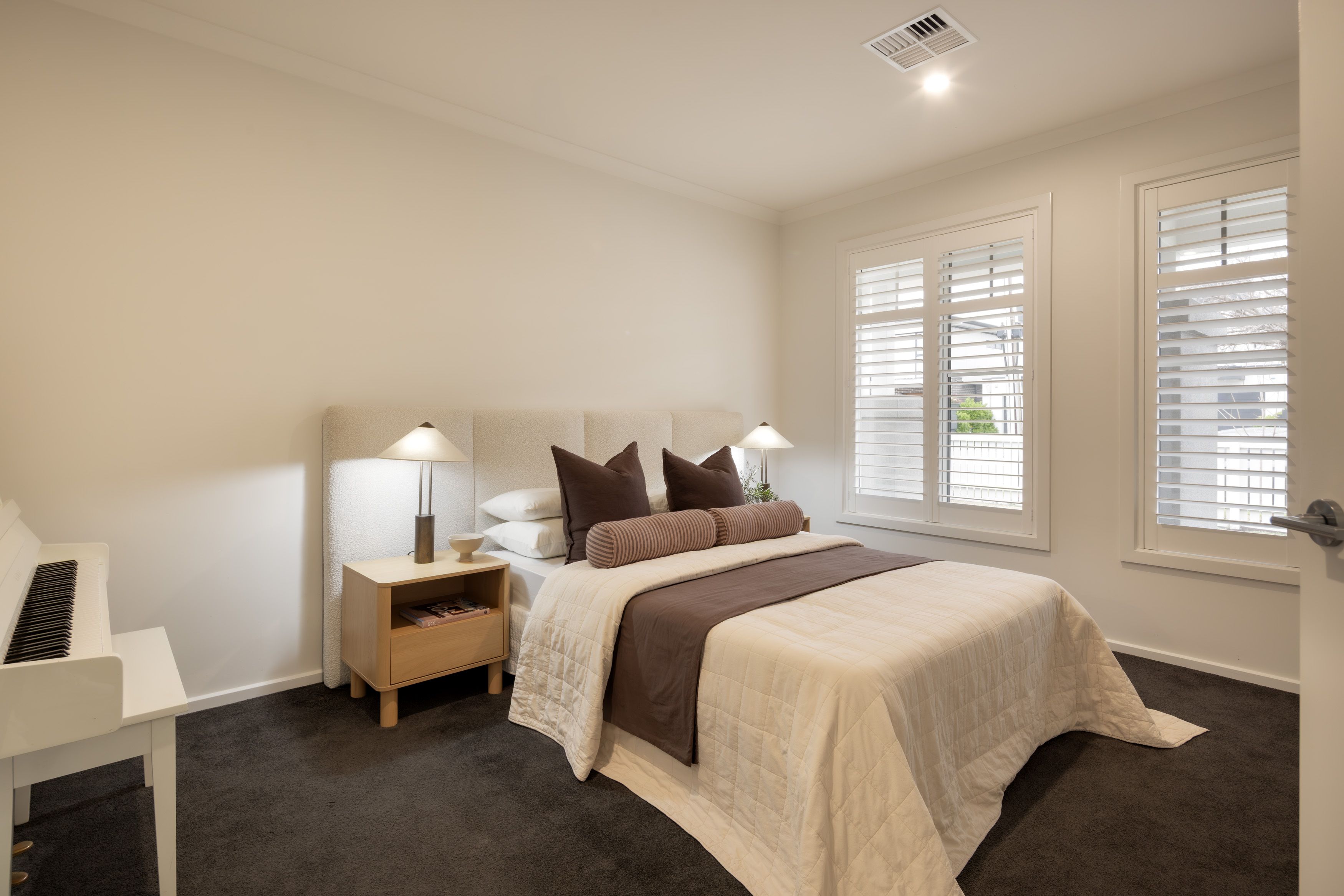 3 Murdoch Avenue — photo 10 of 25