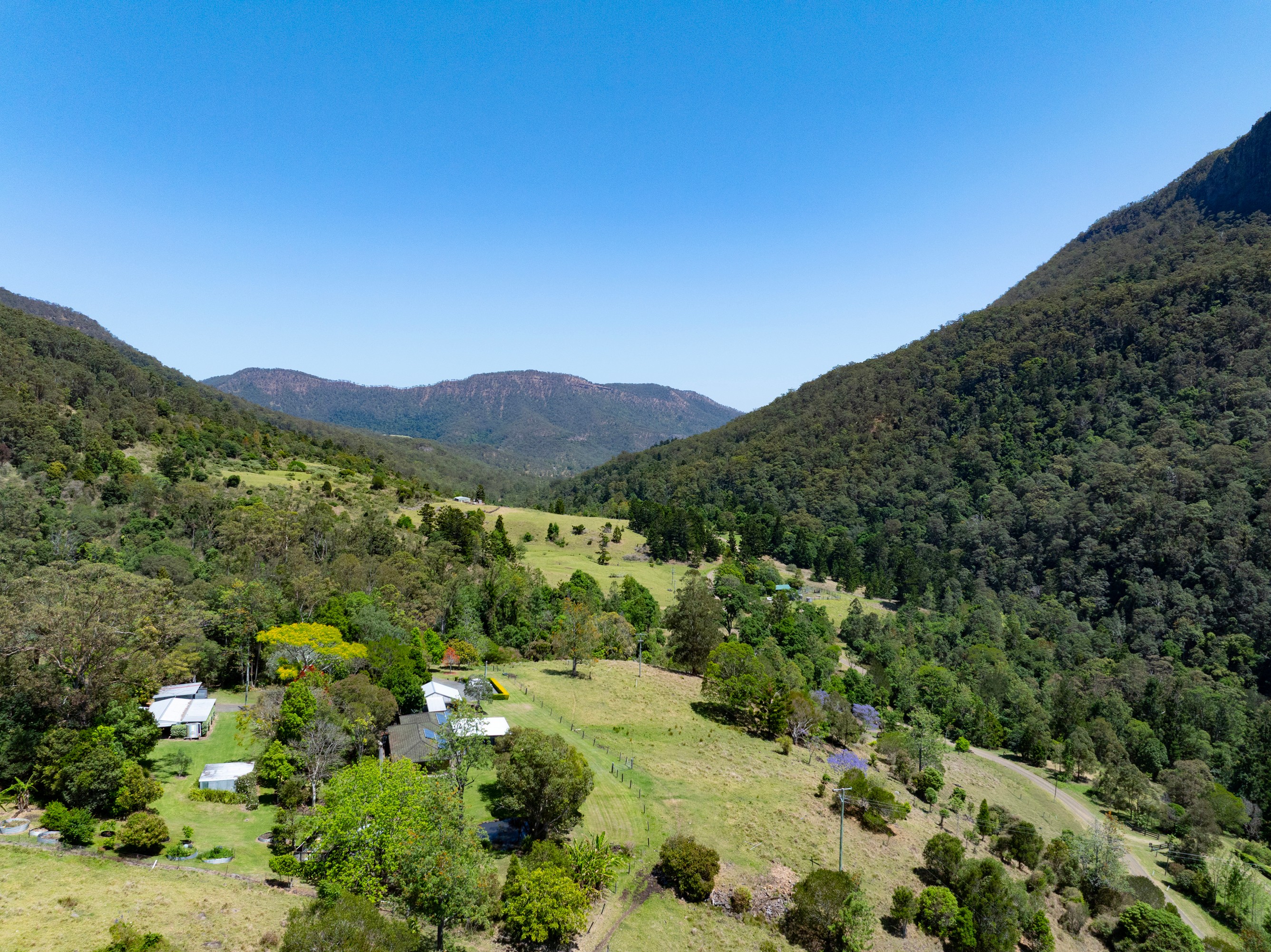3196 Christmas Creek Road, Lamington, QLD 4285