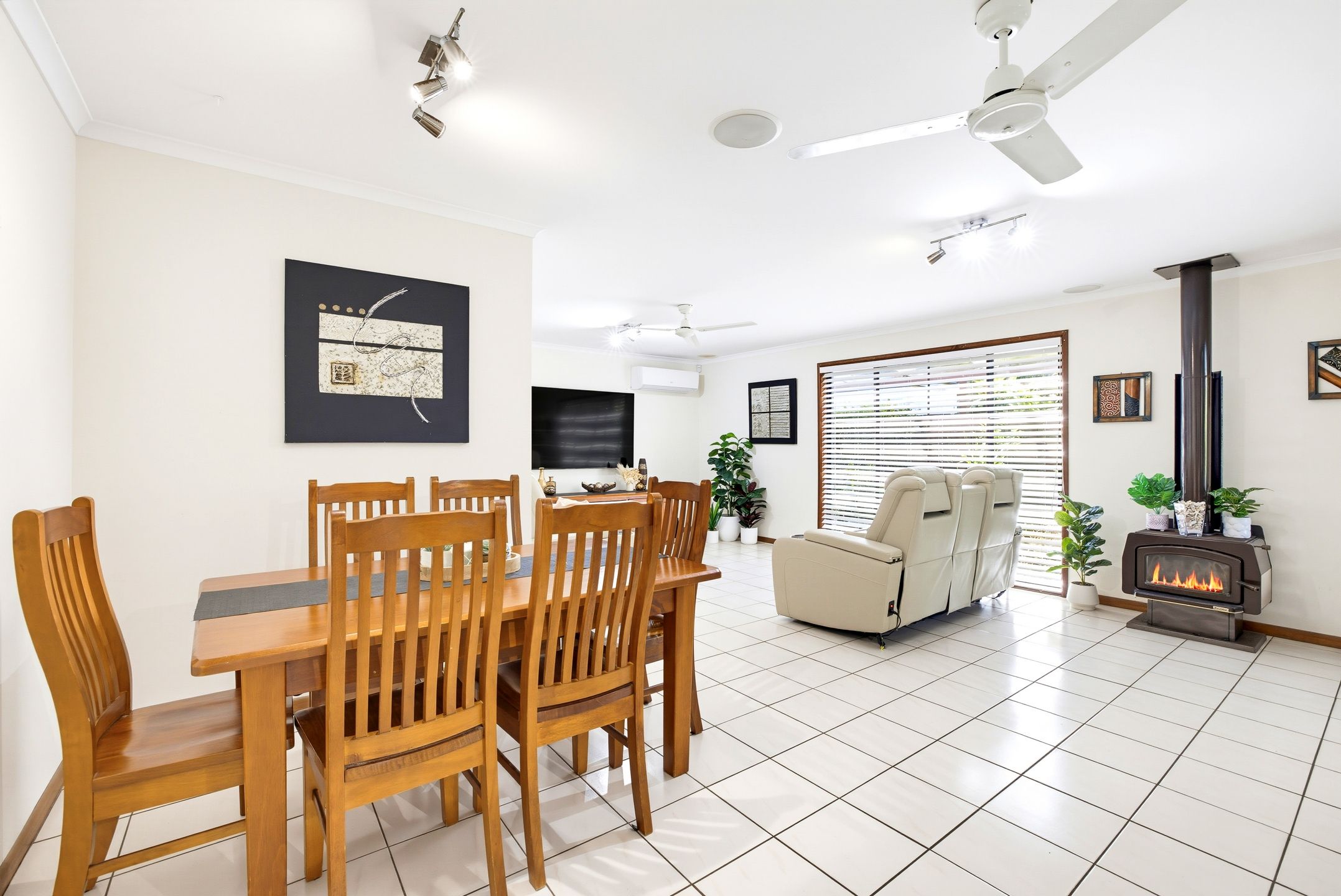 10 Satinbird Place — photo 8 of 29