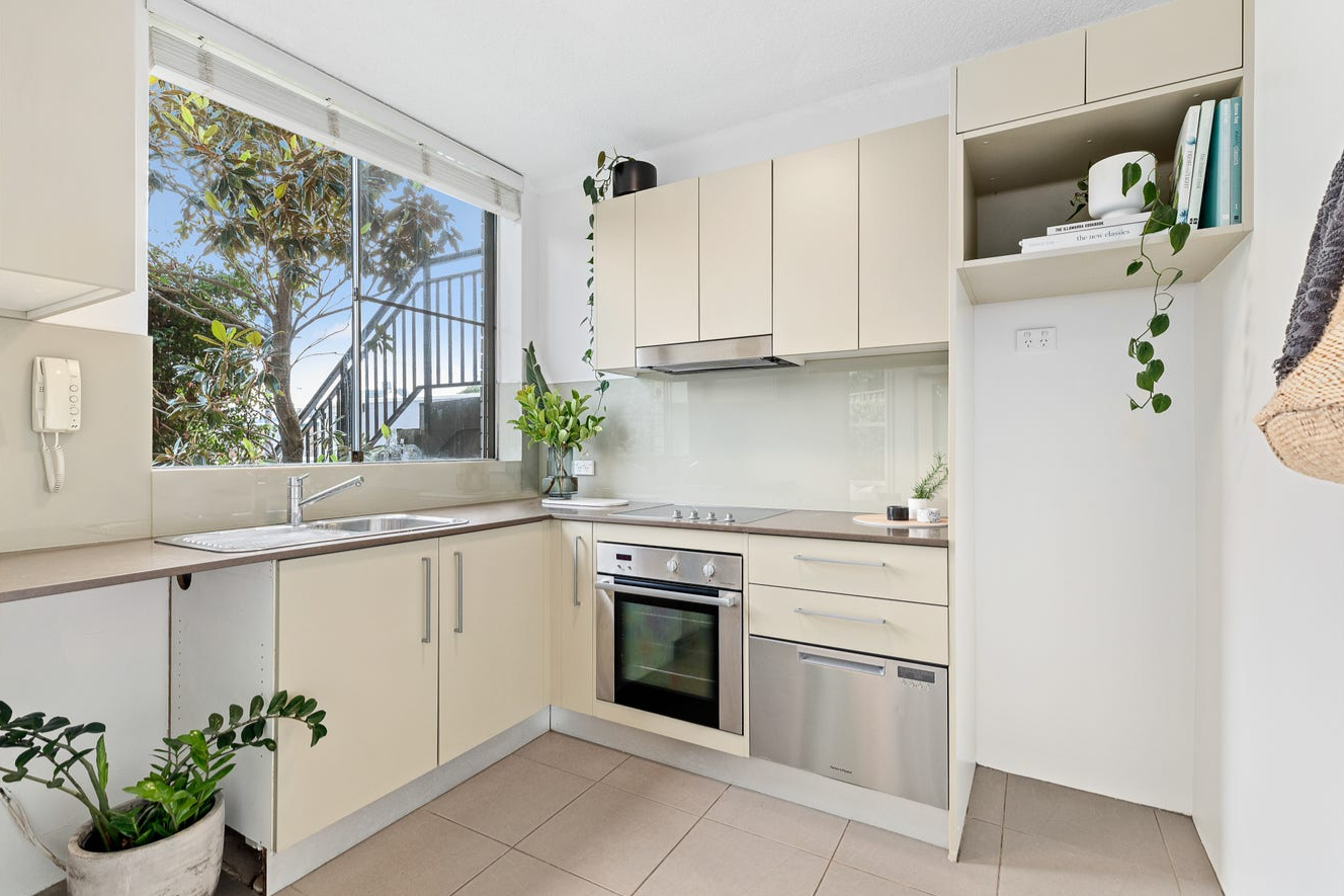 11/18 Pittwater Road, Gladesville, NSW 2111