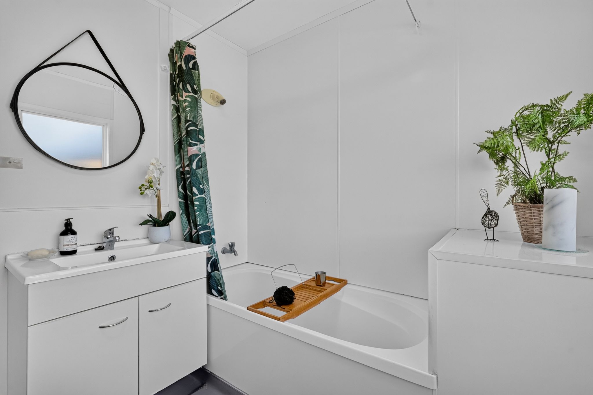 4/3 Glen Road, Browns Bay, North Shore City