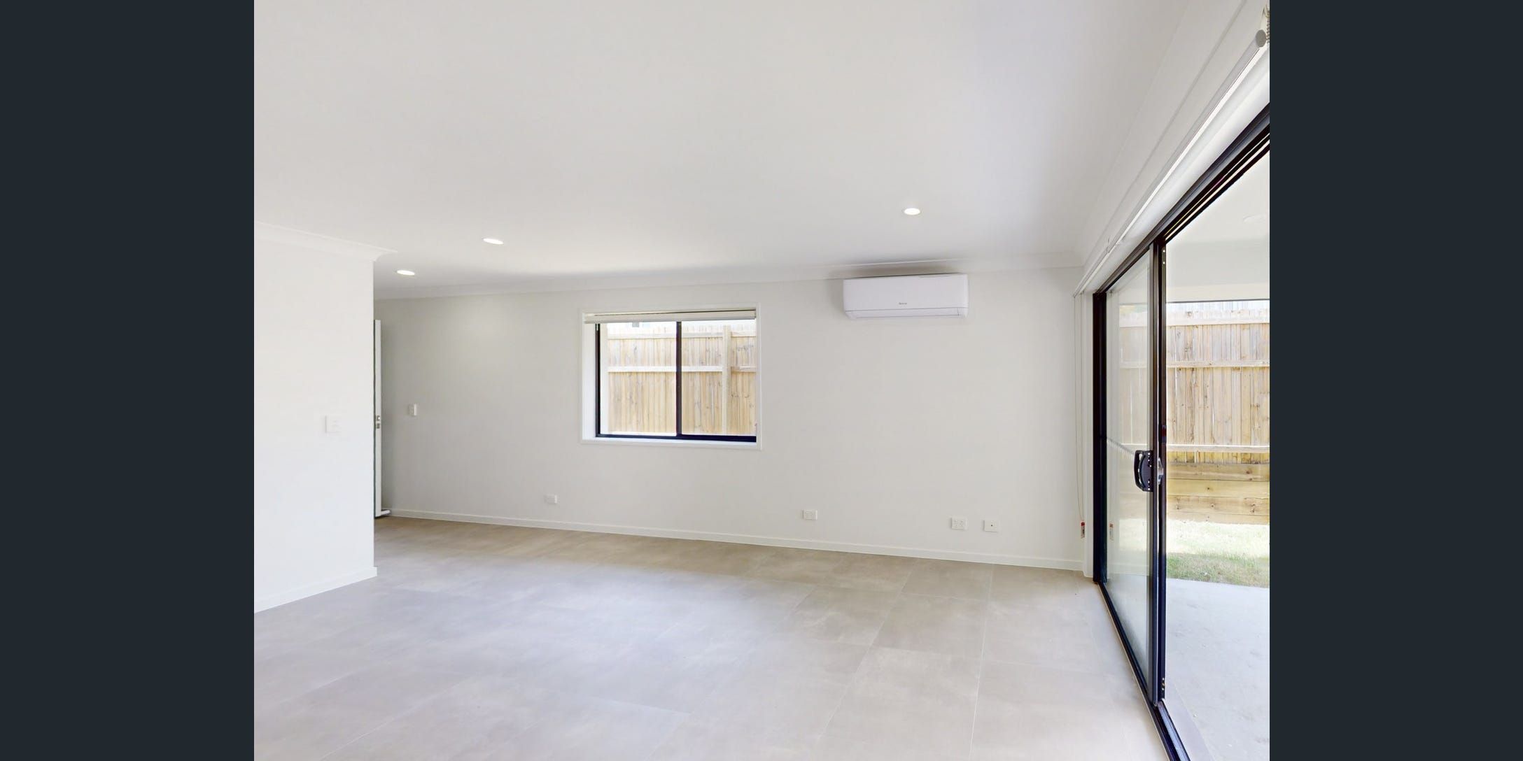2/5 Savannah Court — photo 10 of 11