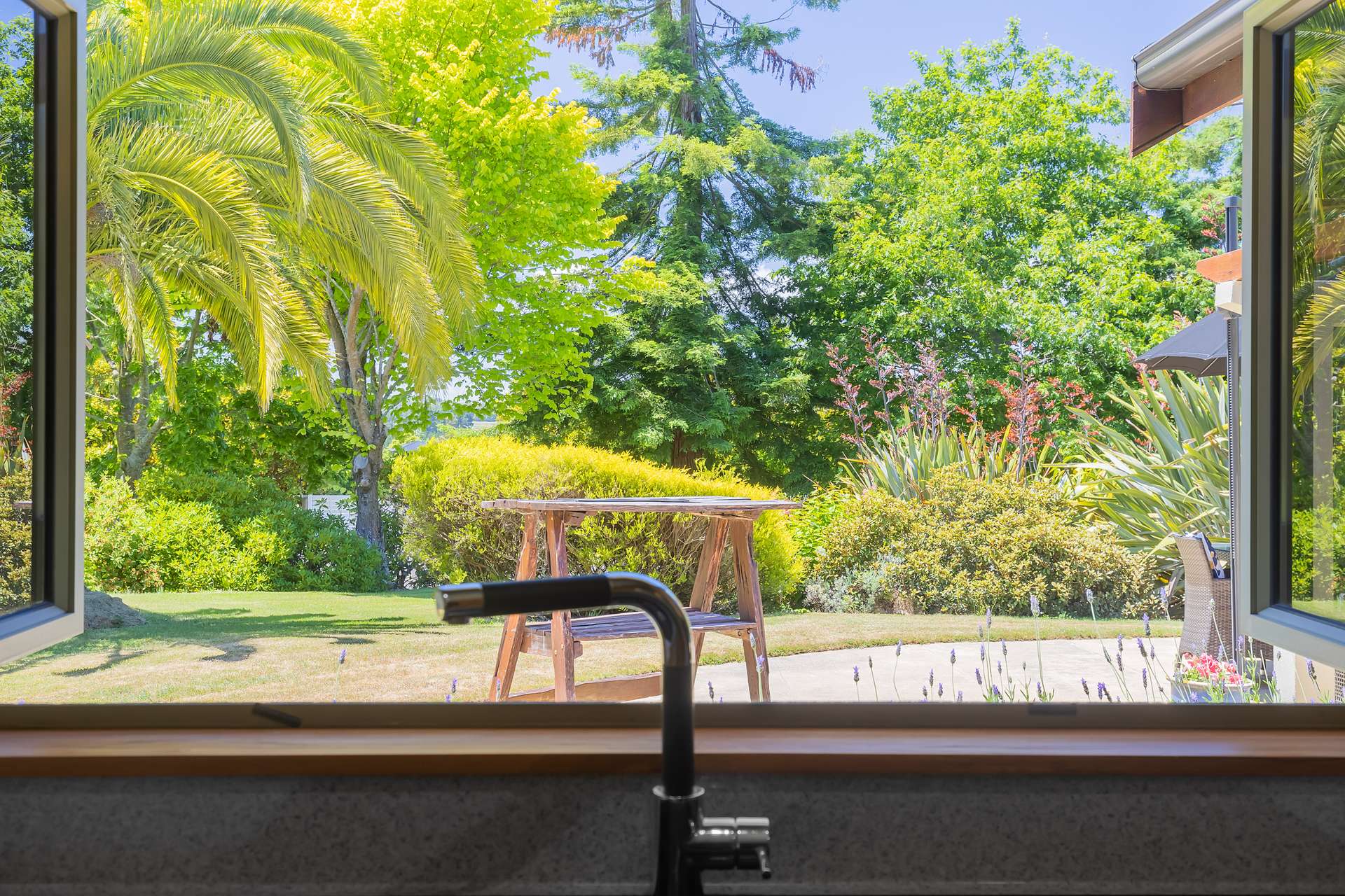 101 Clearwater Lane photo 0