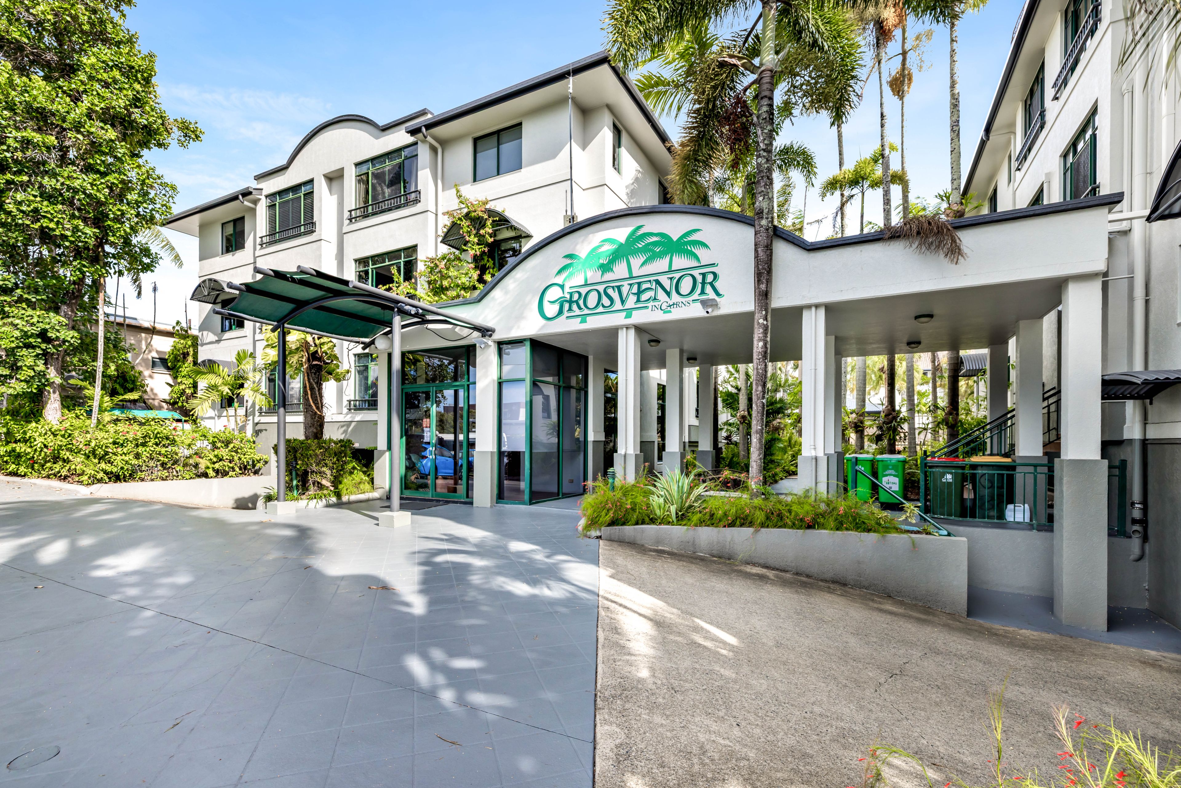 186-188 McLeod Street, Cairns North QLD 4870