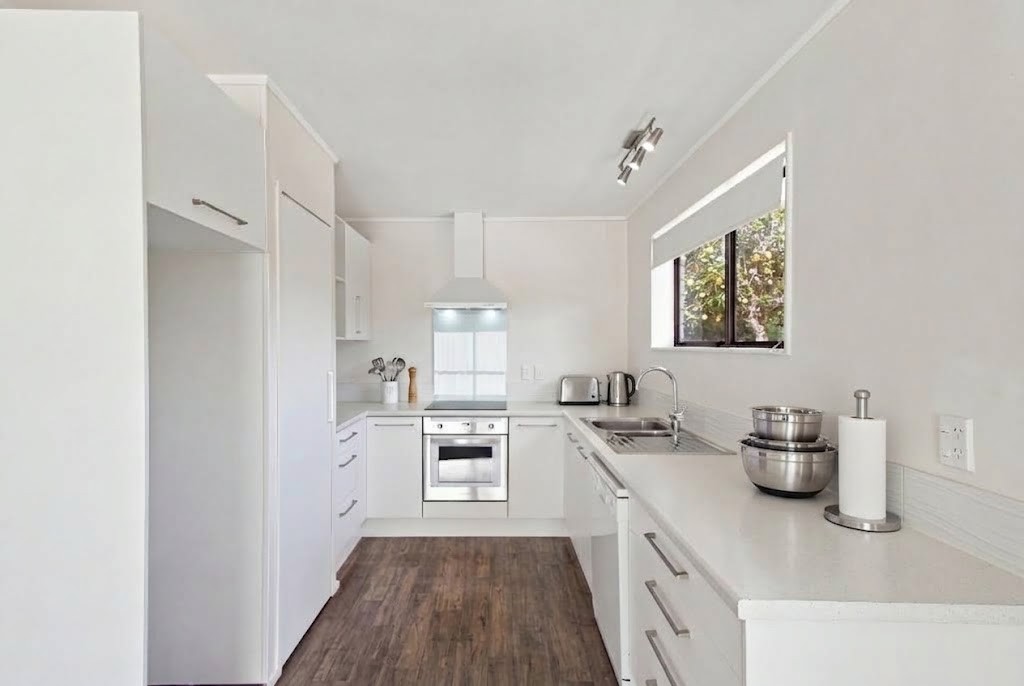 49 Butley Drive, Farm Cove, Manukau City