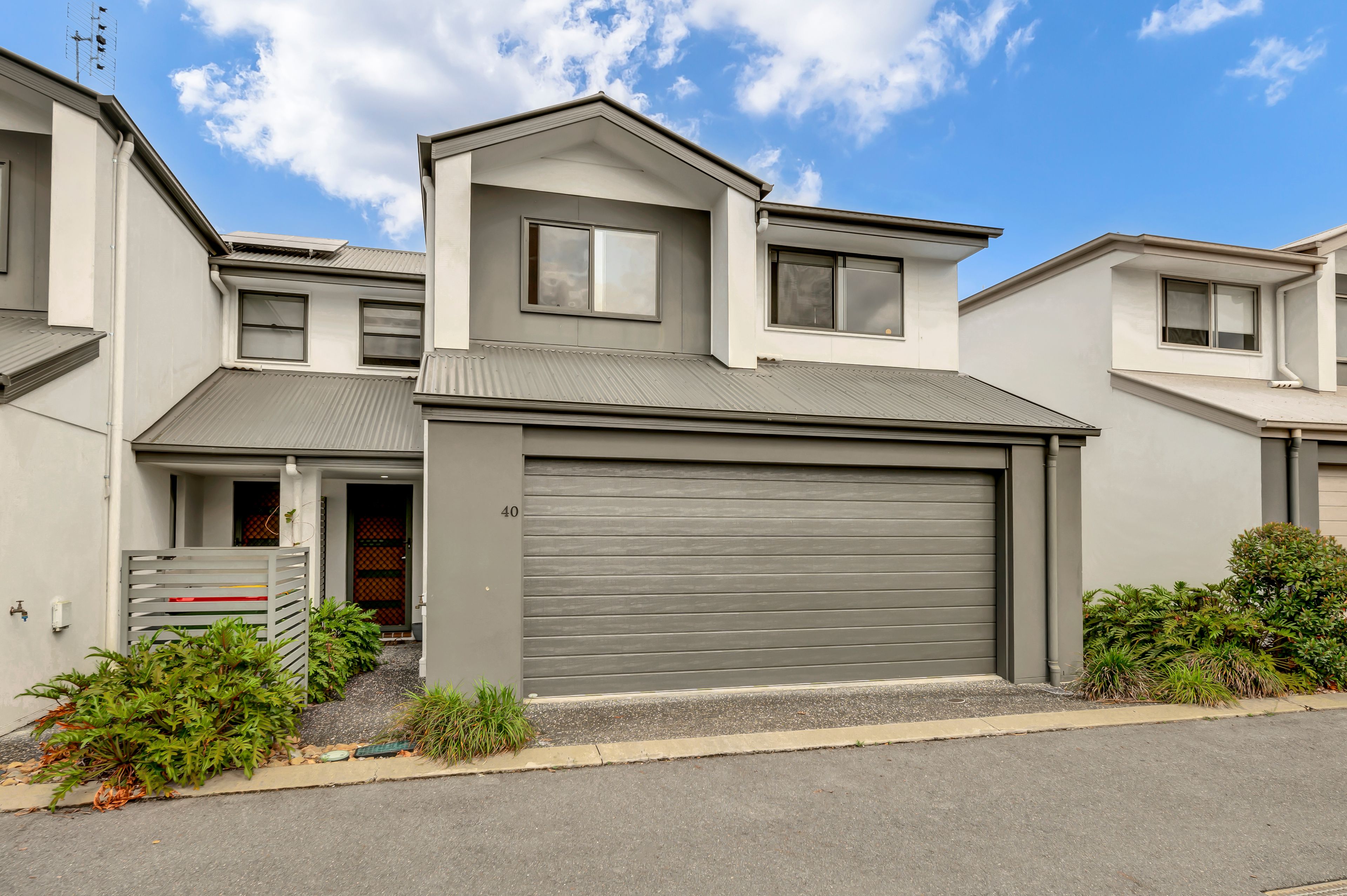2 Pandanus Place, Upper Coomera QLD 4209