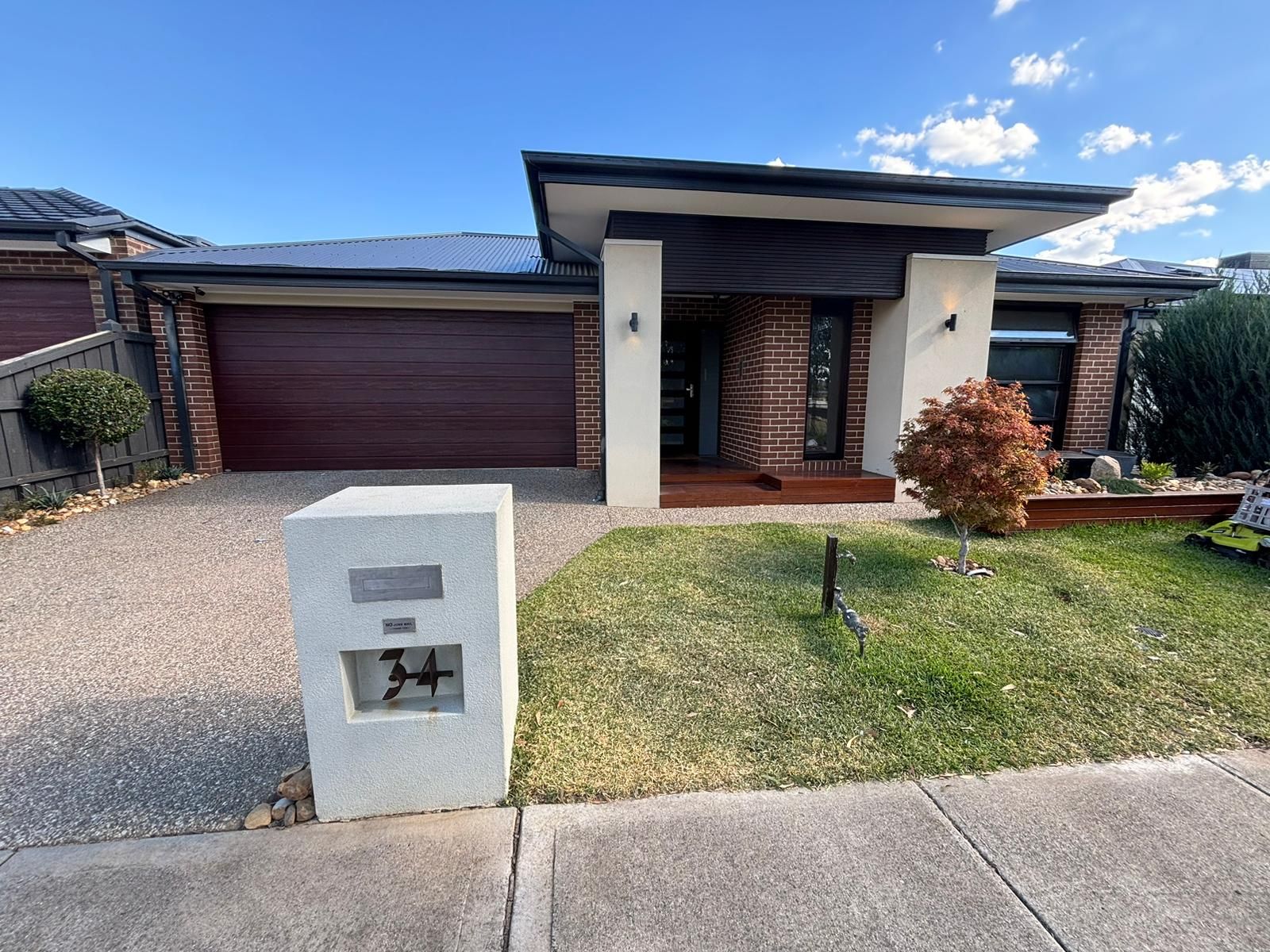 34 Distinction Crescent, Truganina, VIC 3029 Leased House Ray White