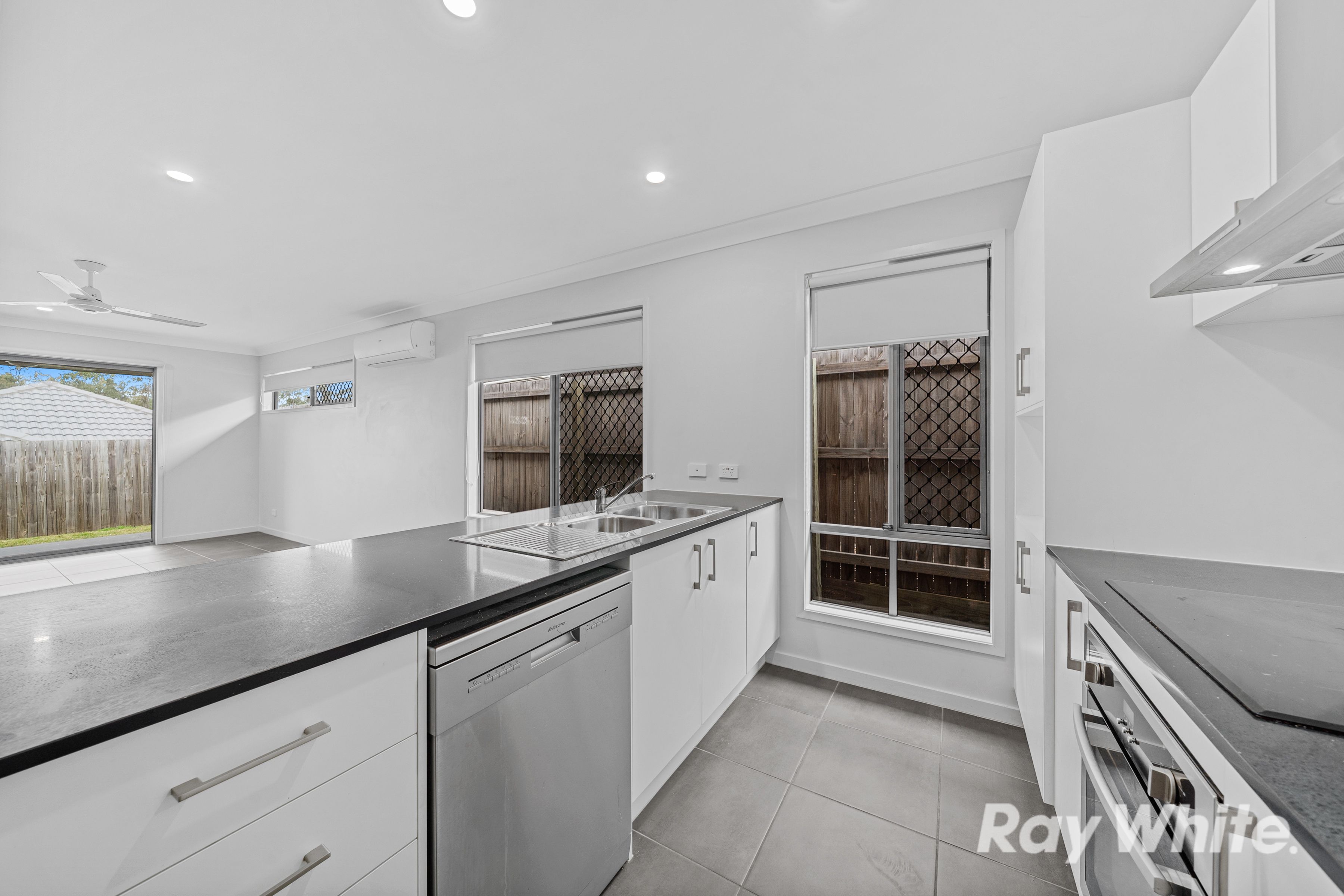 13 Georgina Street, FLAGSTONE, QLD 4280