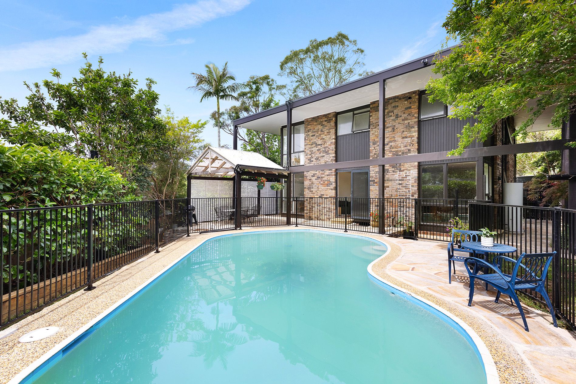 2 Raleigh Crescent, St Ives, NSW 2075